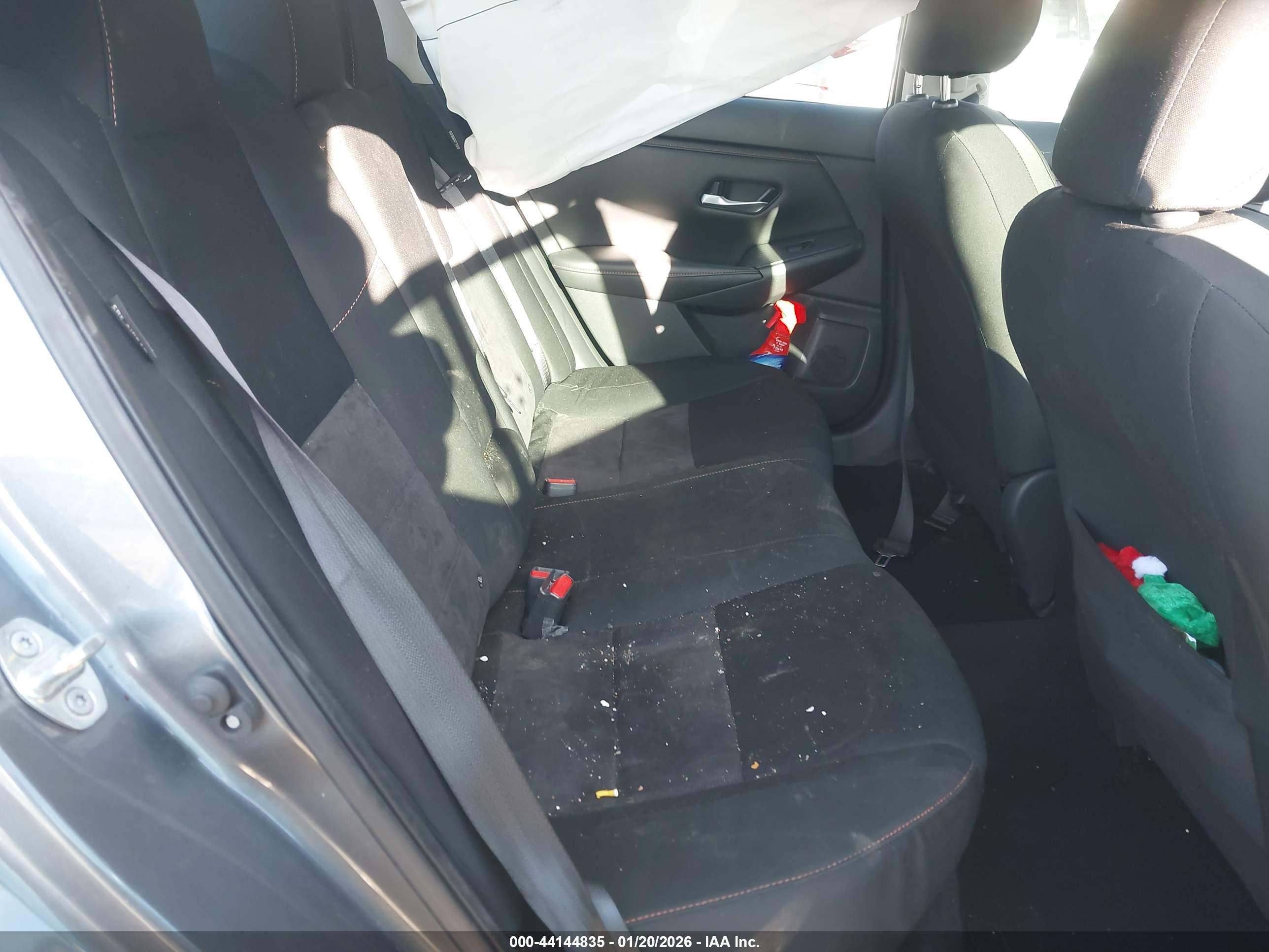 NISSAN SENTRA image 8