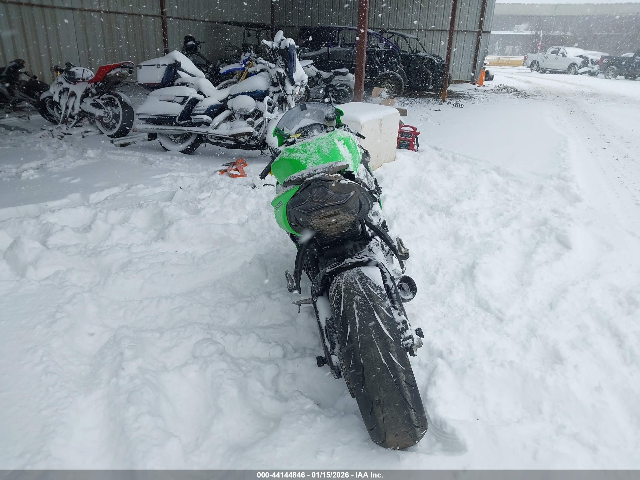 KAWASAKI ZX636 image 6
