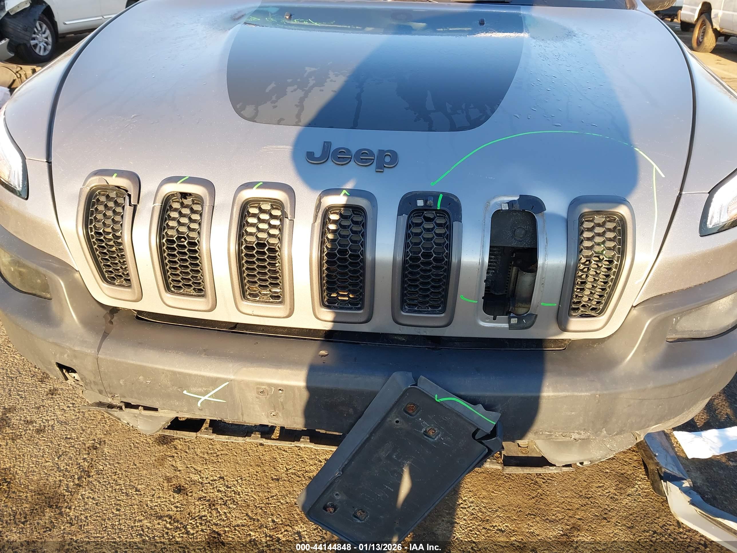 JEEP CHEROKEE image 6