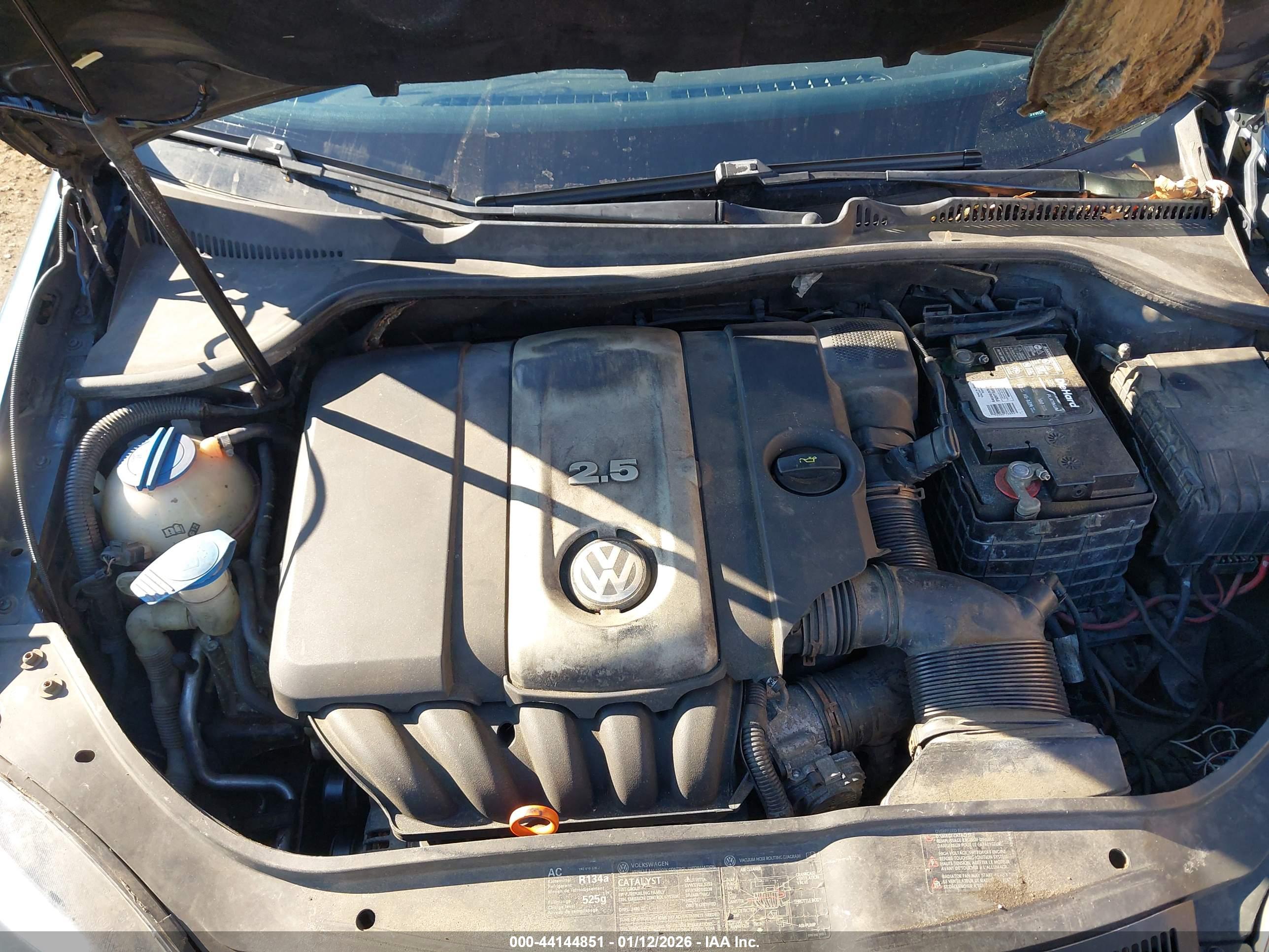 VOLKSWAGEN JETTA image 10