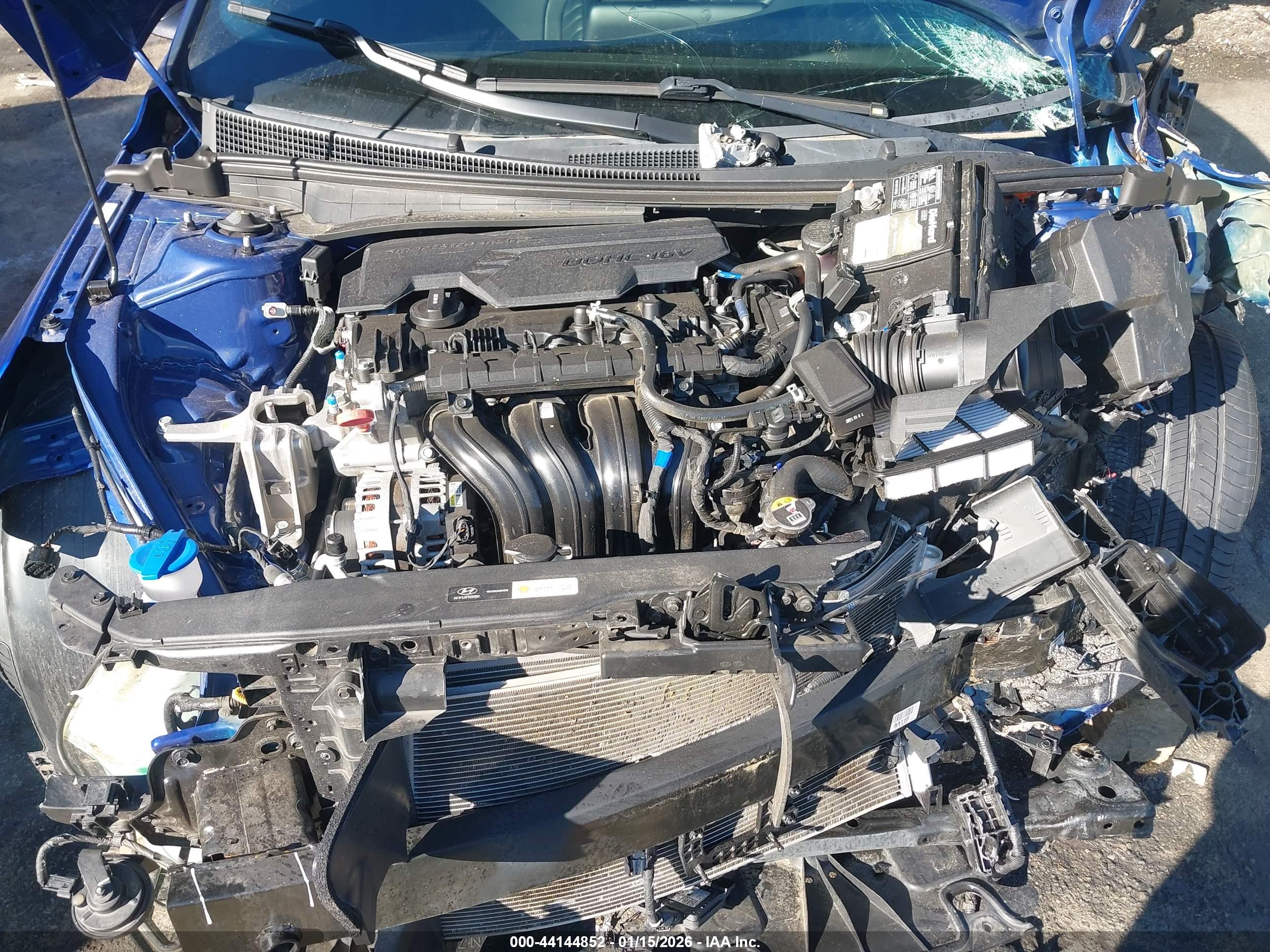 HYUNDAI ELANTRA image 10