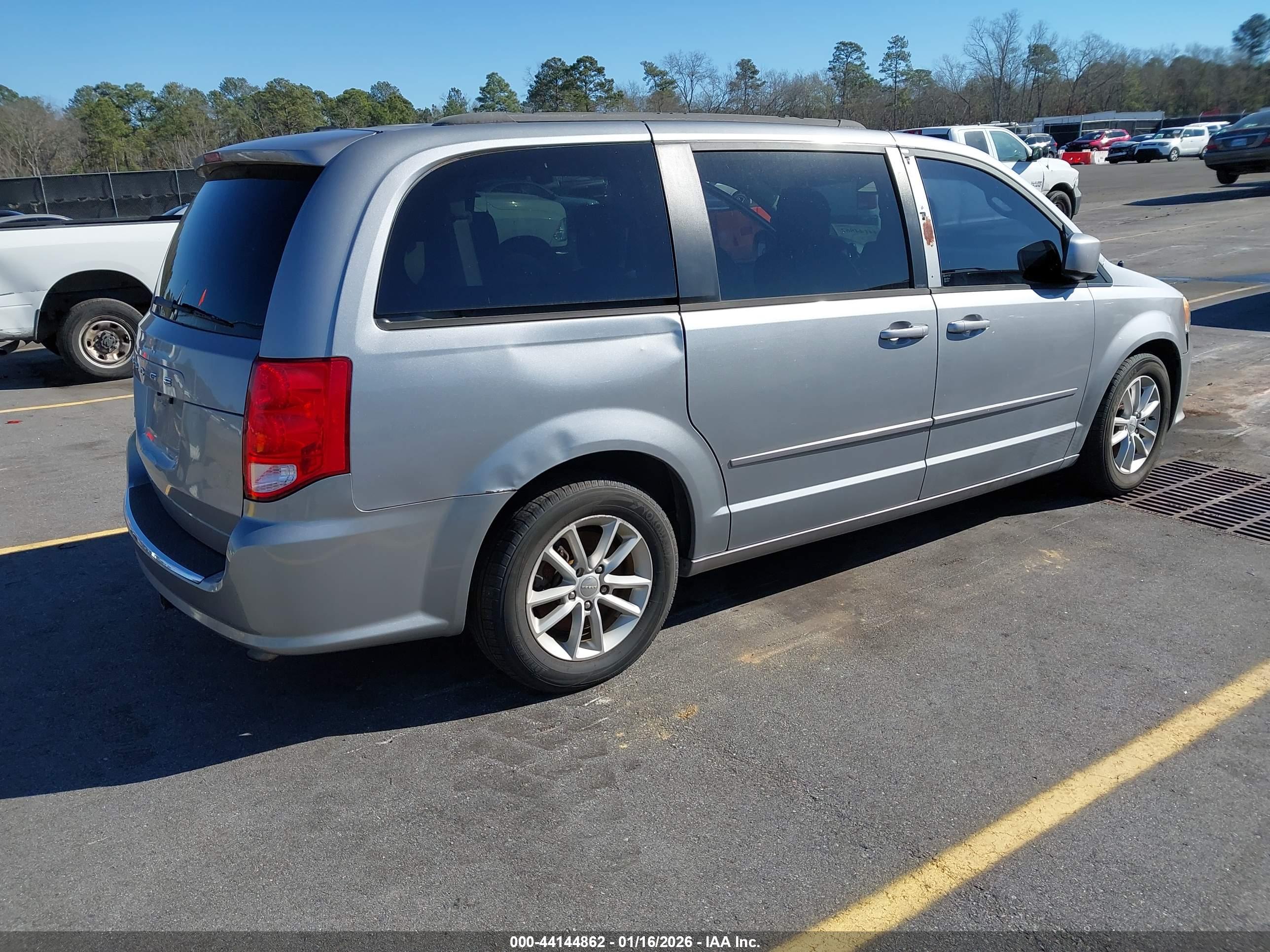 DODGE GRAND image 4