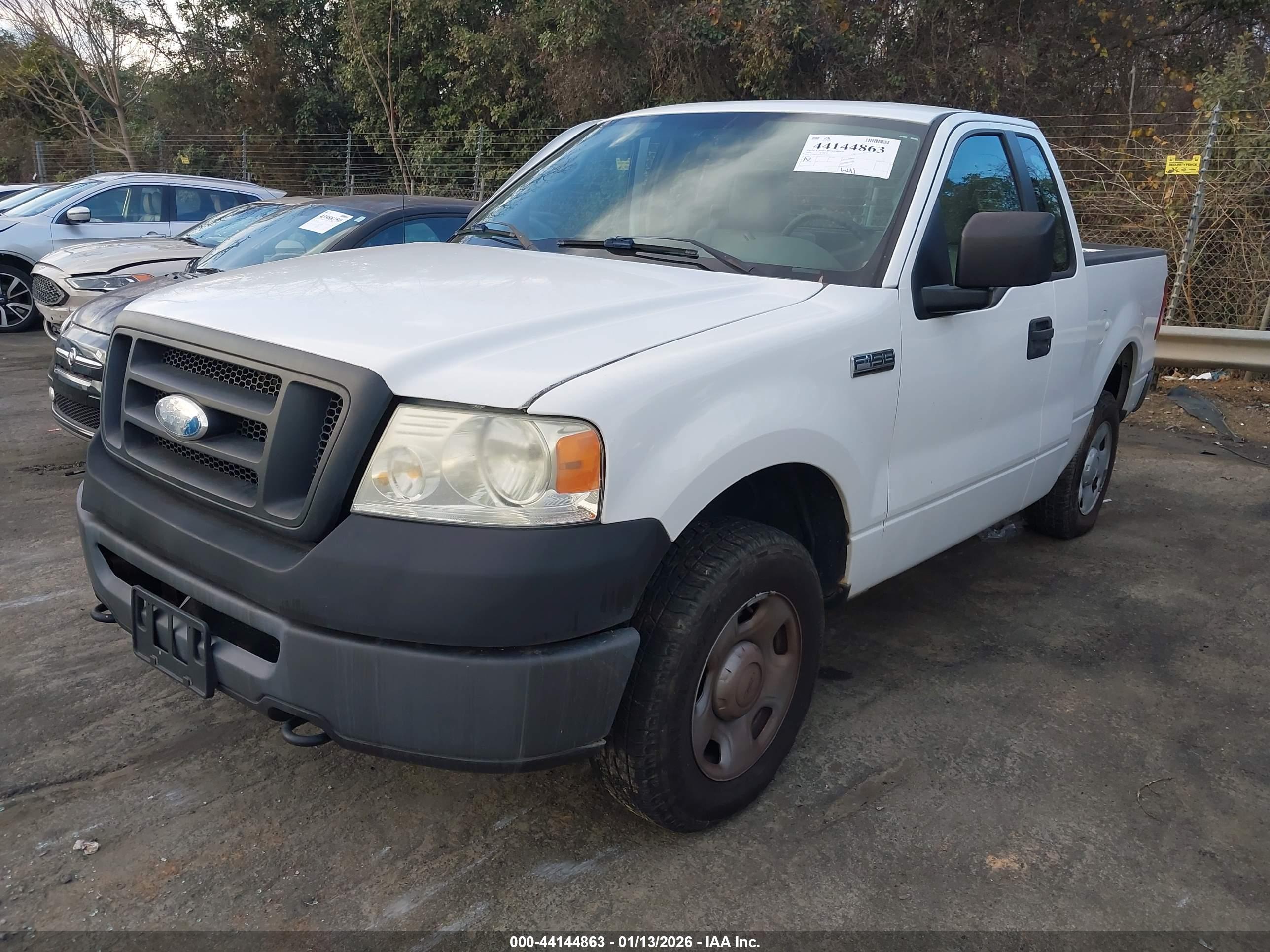 FORD F-150 image 2