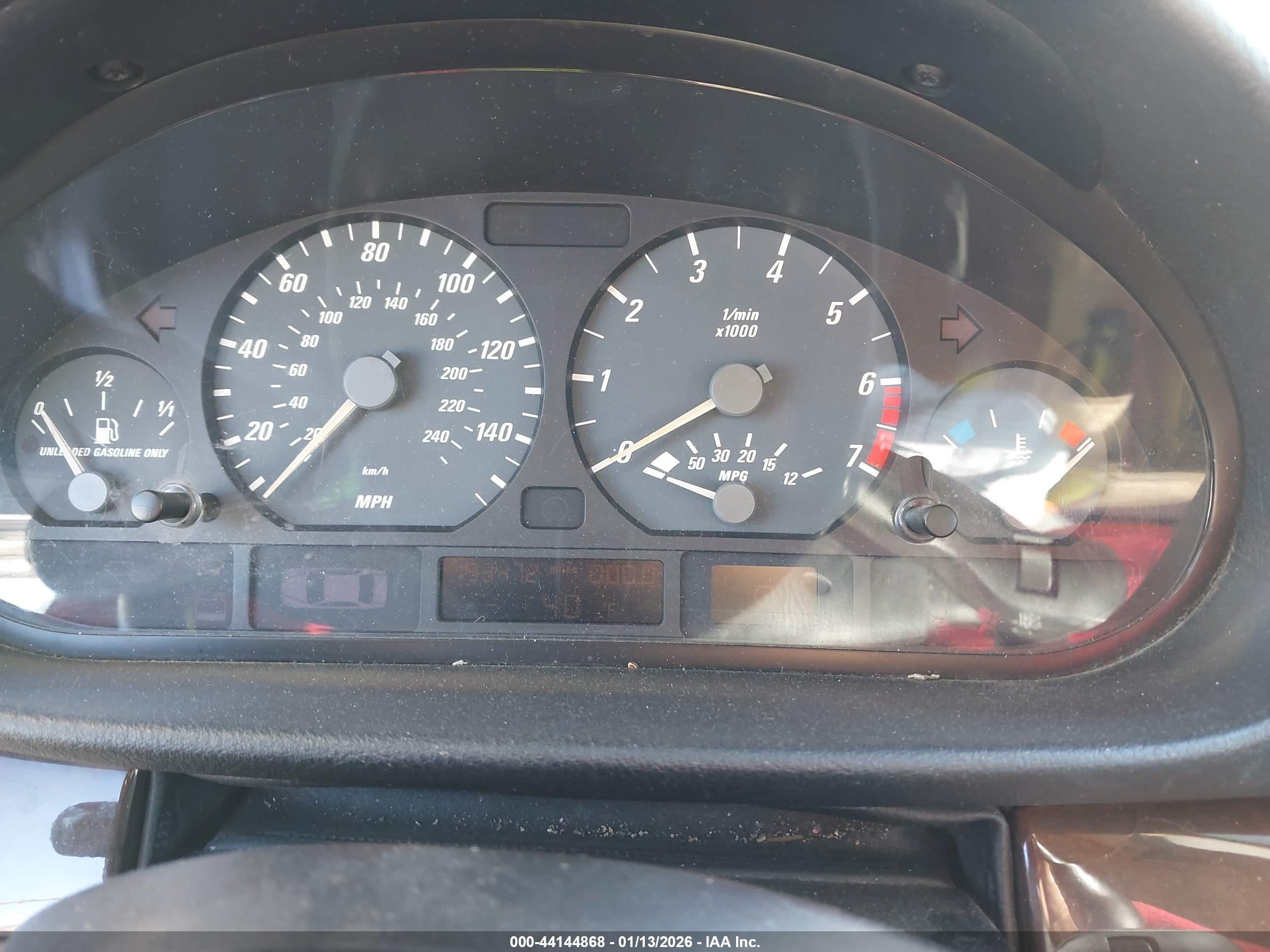 BMW 325CI image 7