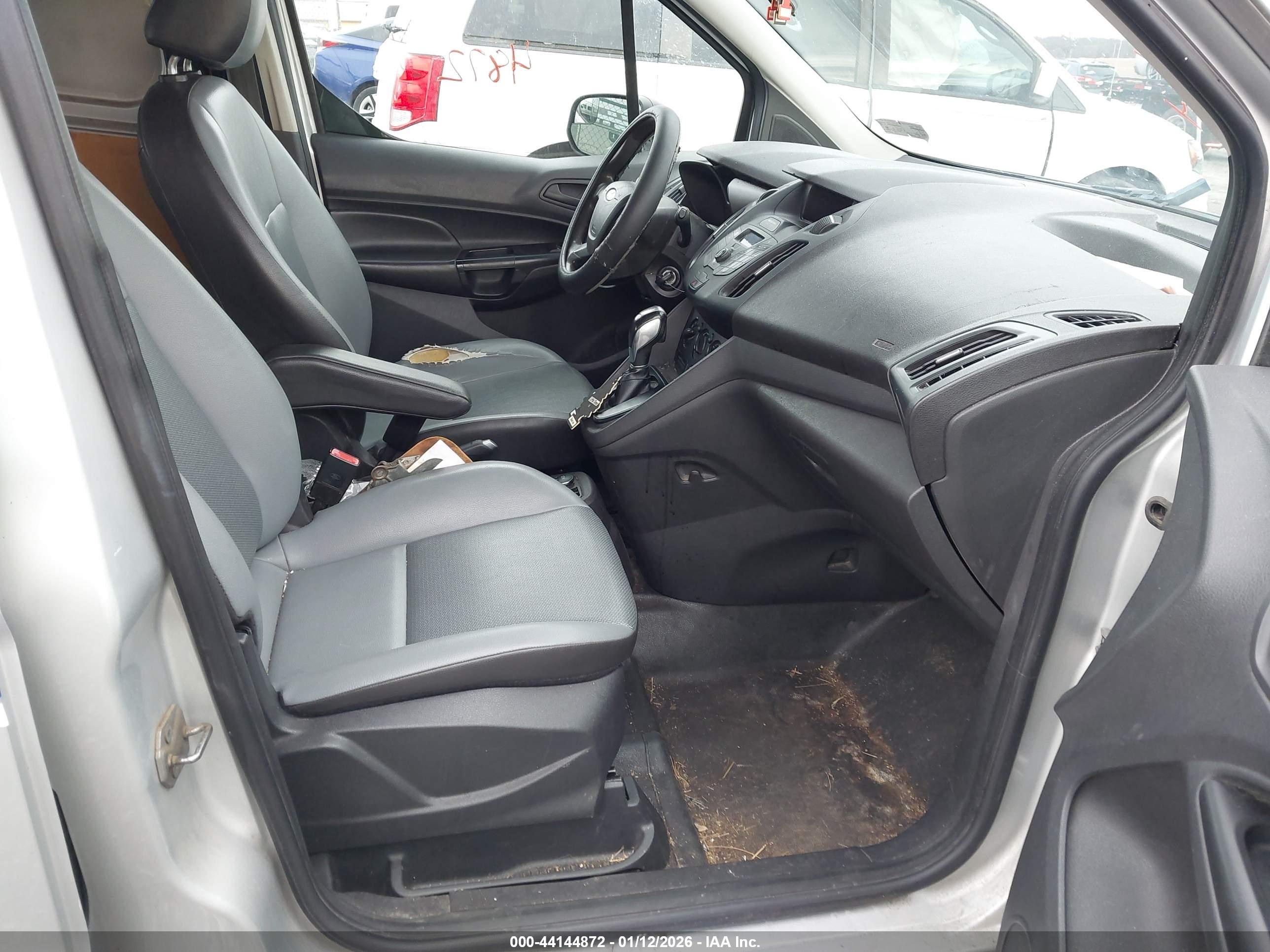 FORD TRANSIT image 5