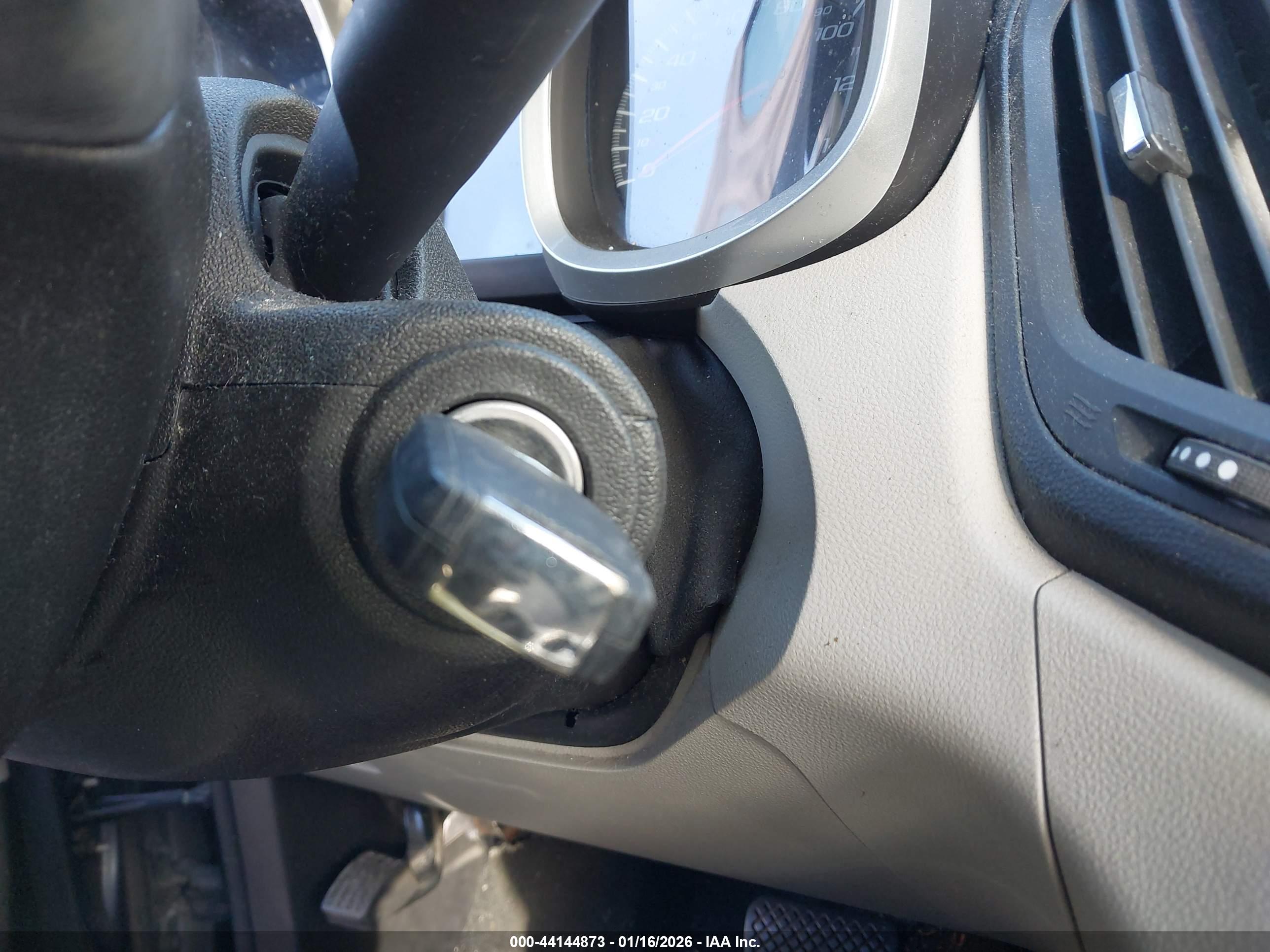 CHEVROLET EQUINOX image 11