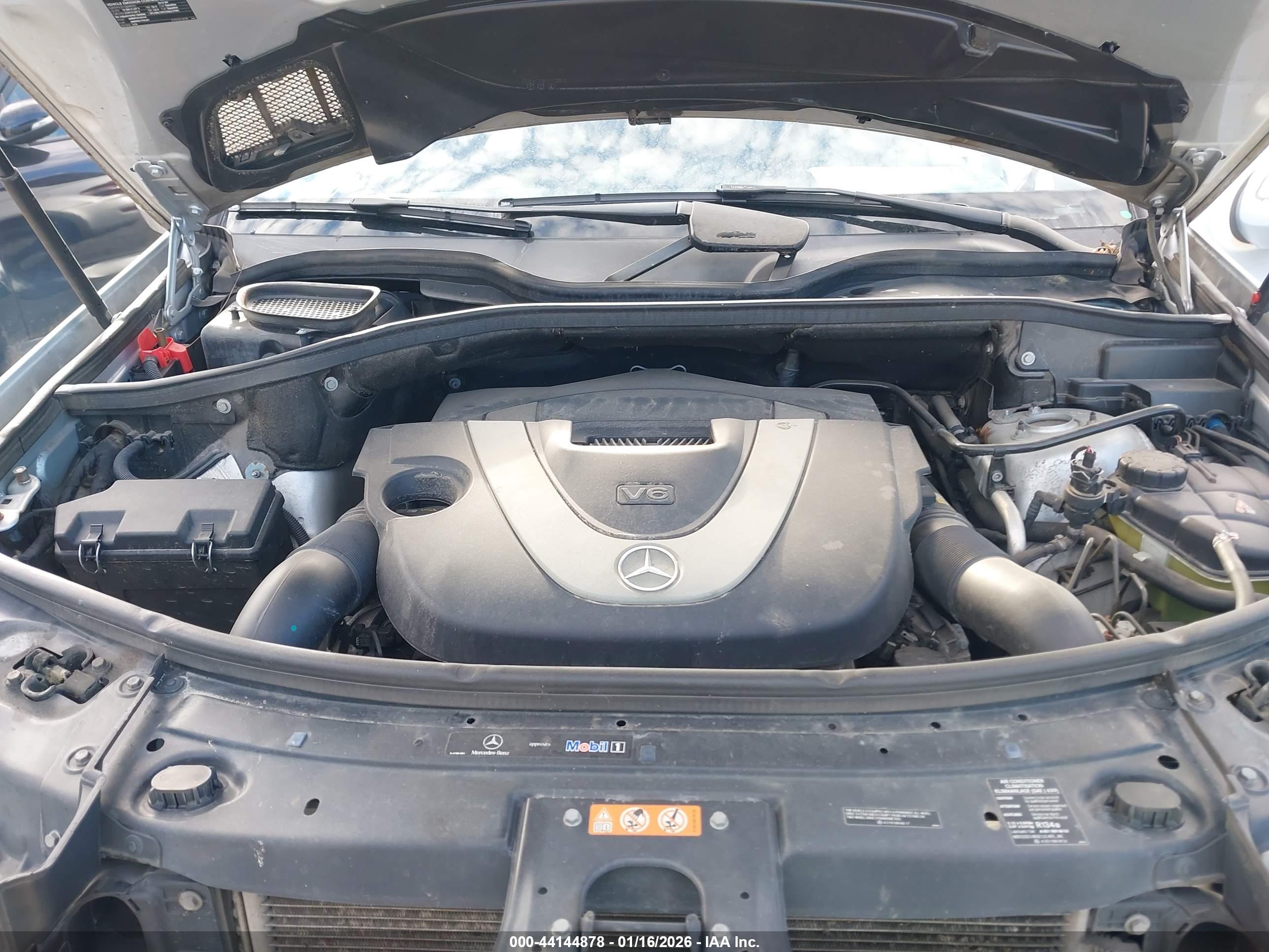MERCEDES-BENZ ML image 10