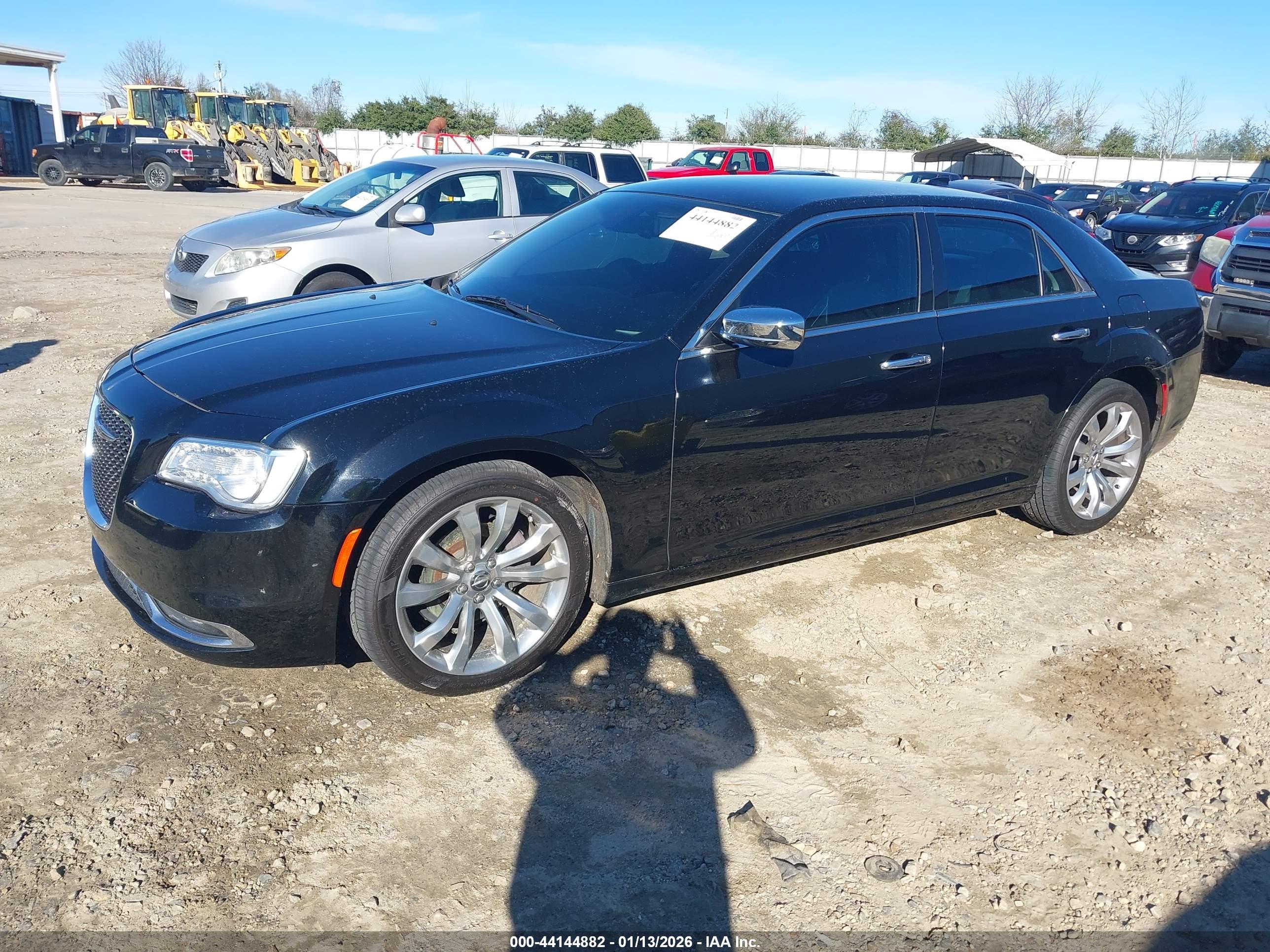 CHRYSLER 300 image 2