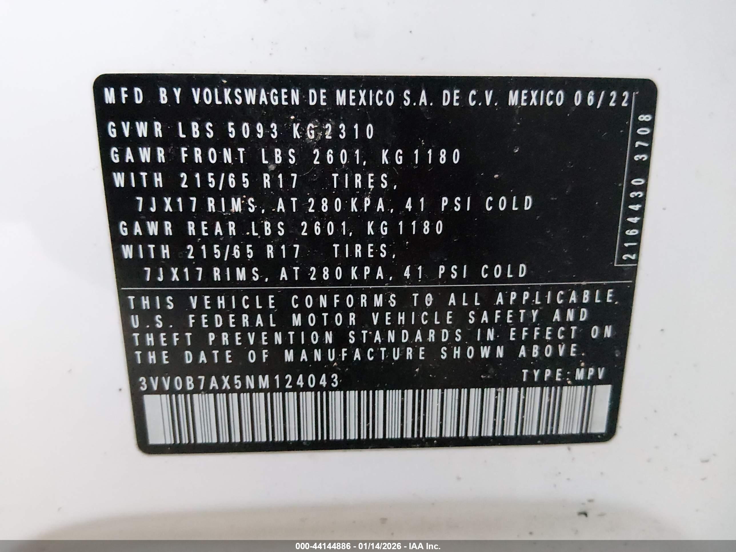 VOLKSWAGEN TIGUAN image 9