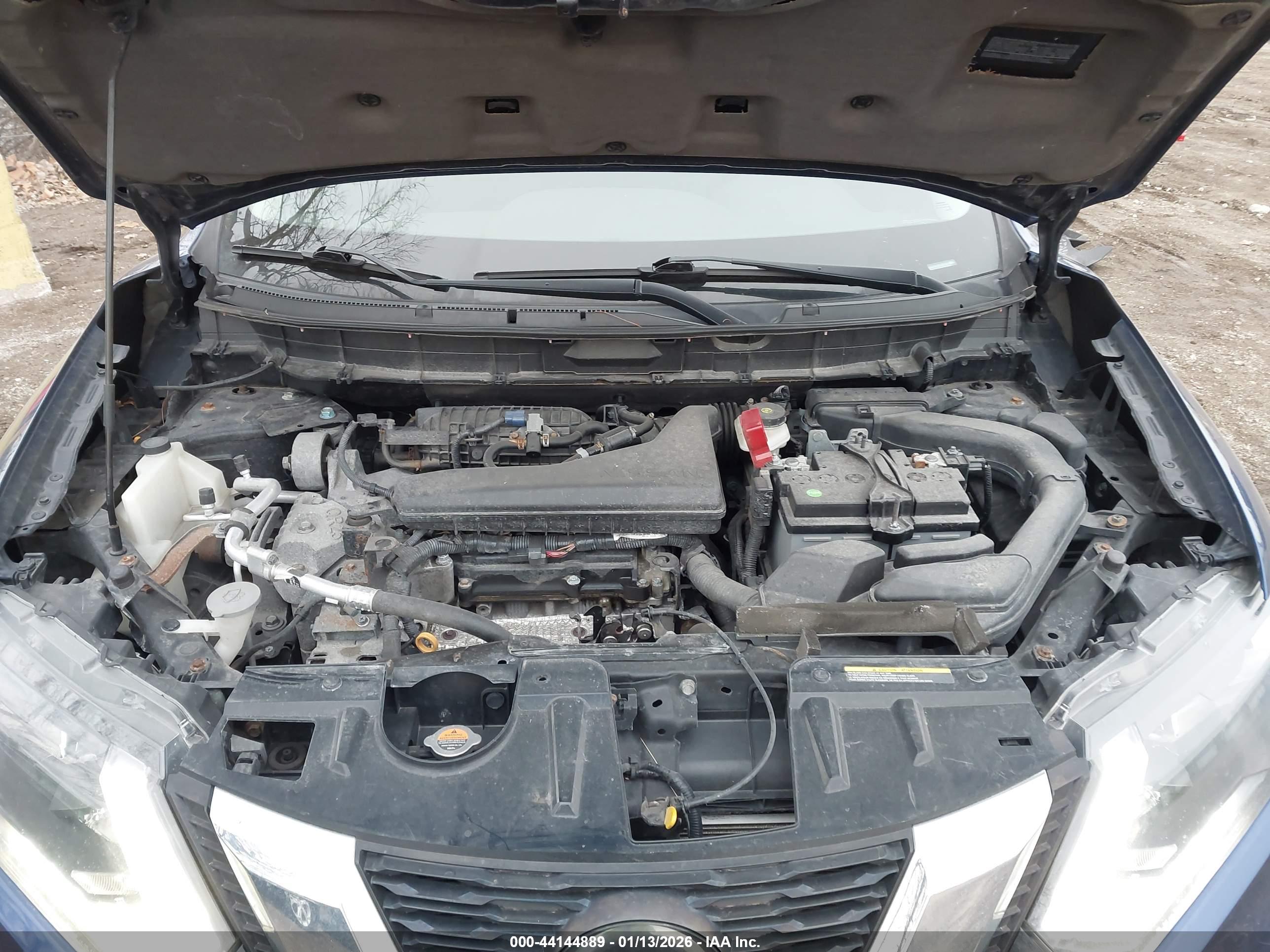 NISSAN ROGUE image 10