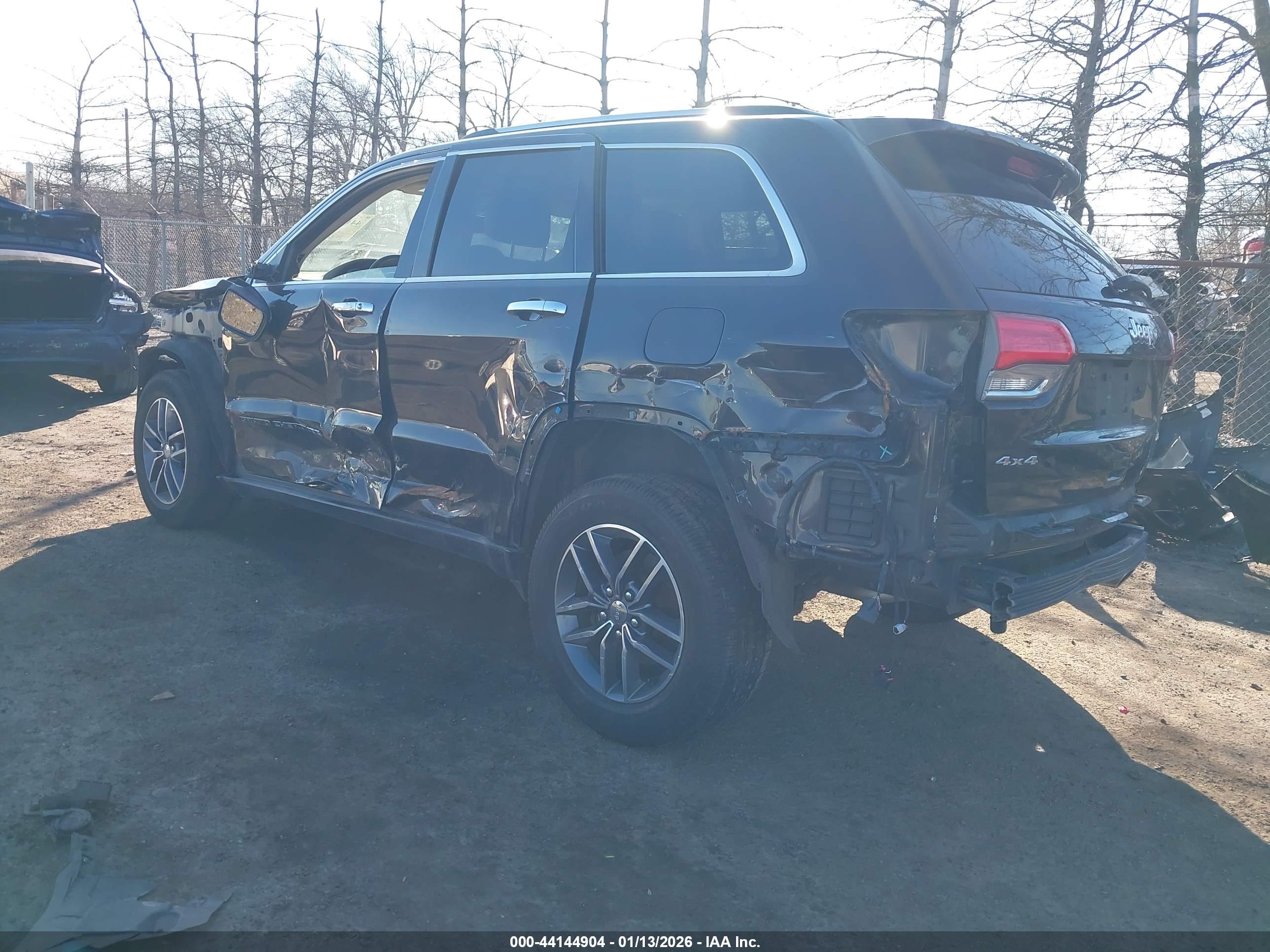 JEEP GRAND image 3