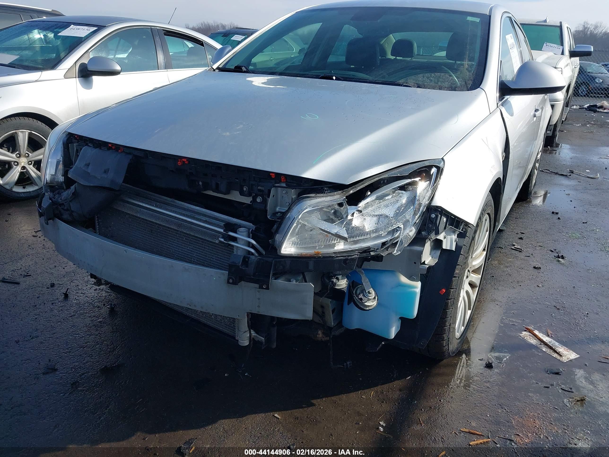BUICK REGAL image 6