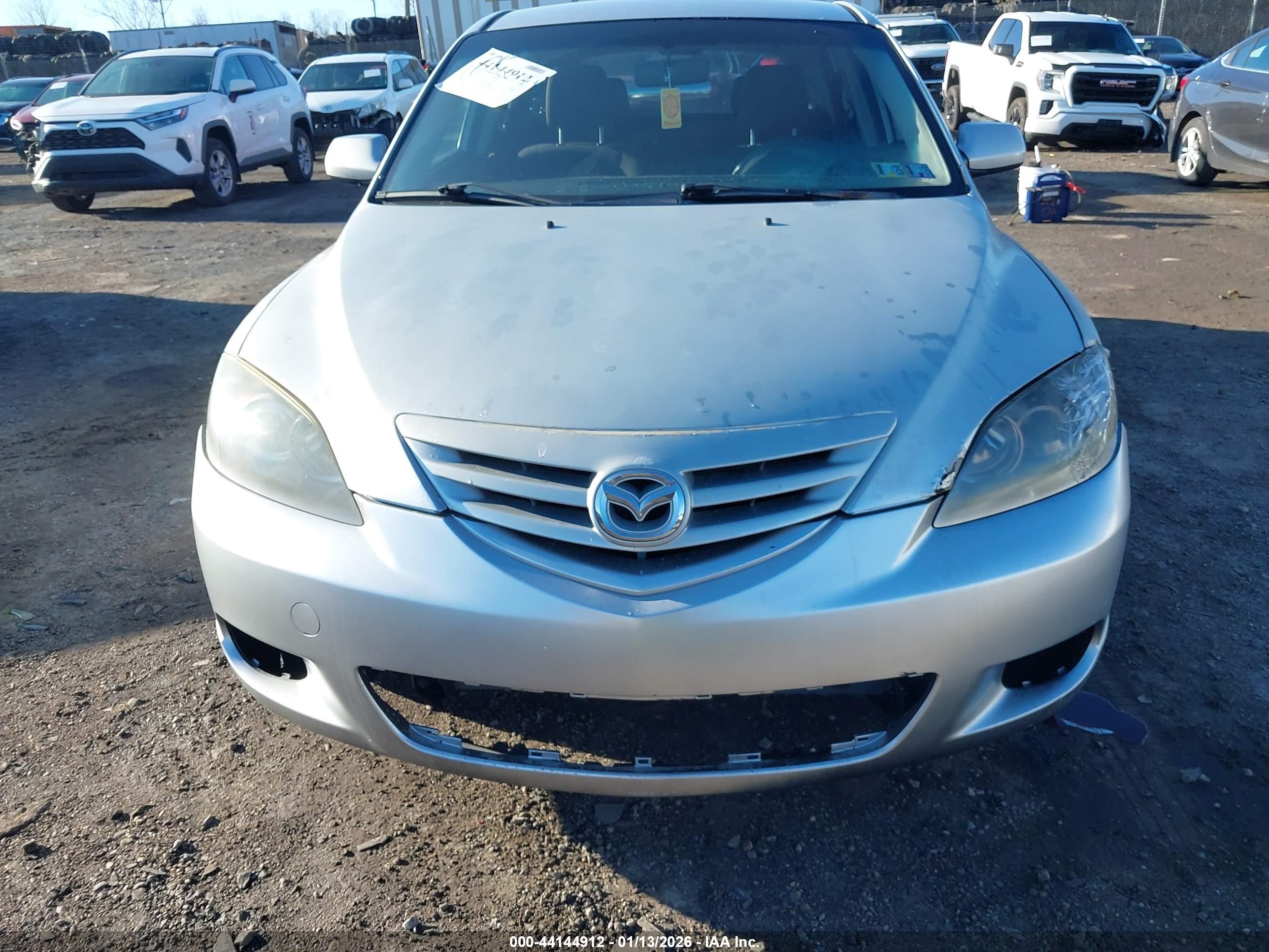 MAZDA MAZDA3 image 6