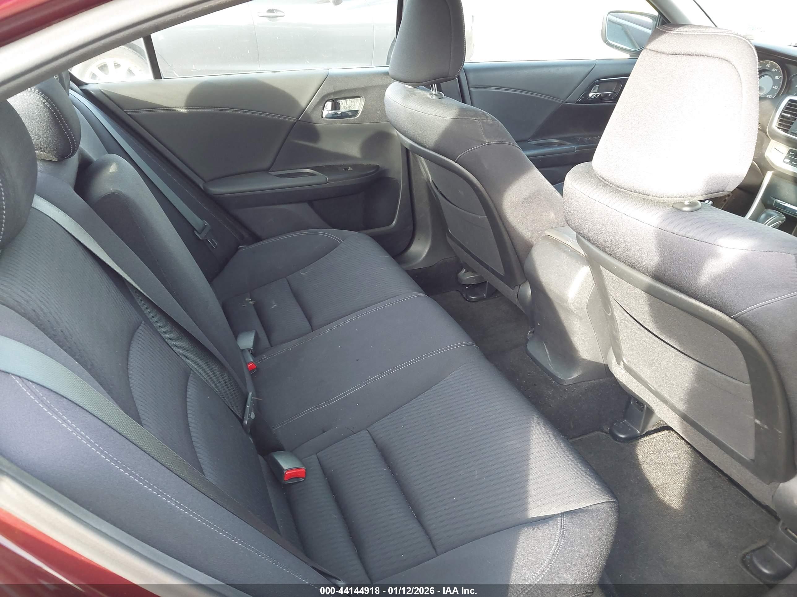HONDA ACCORD image 8
