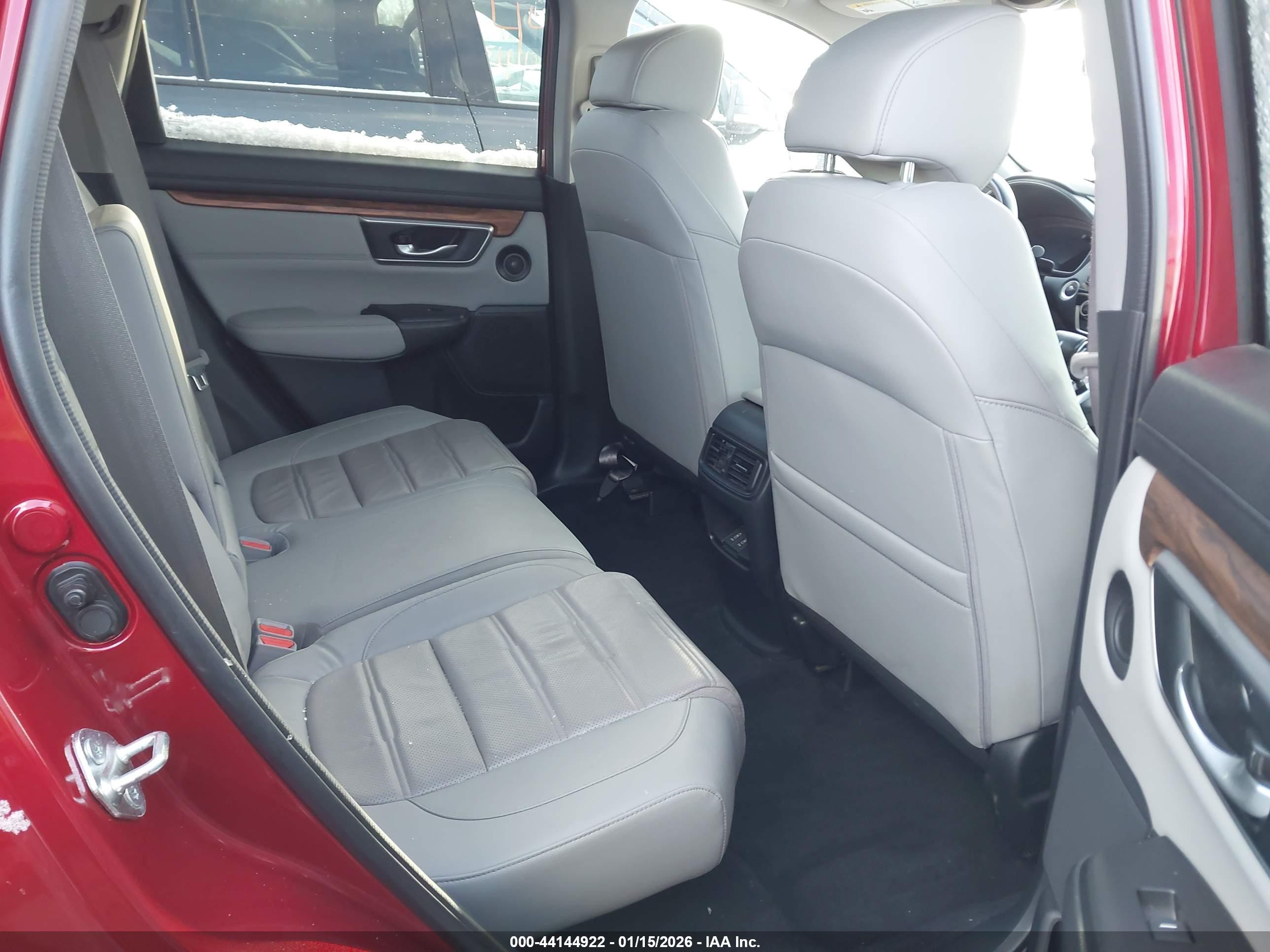 HONDA CR-V image 8
