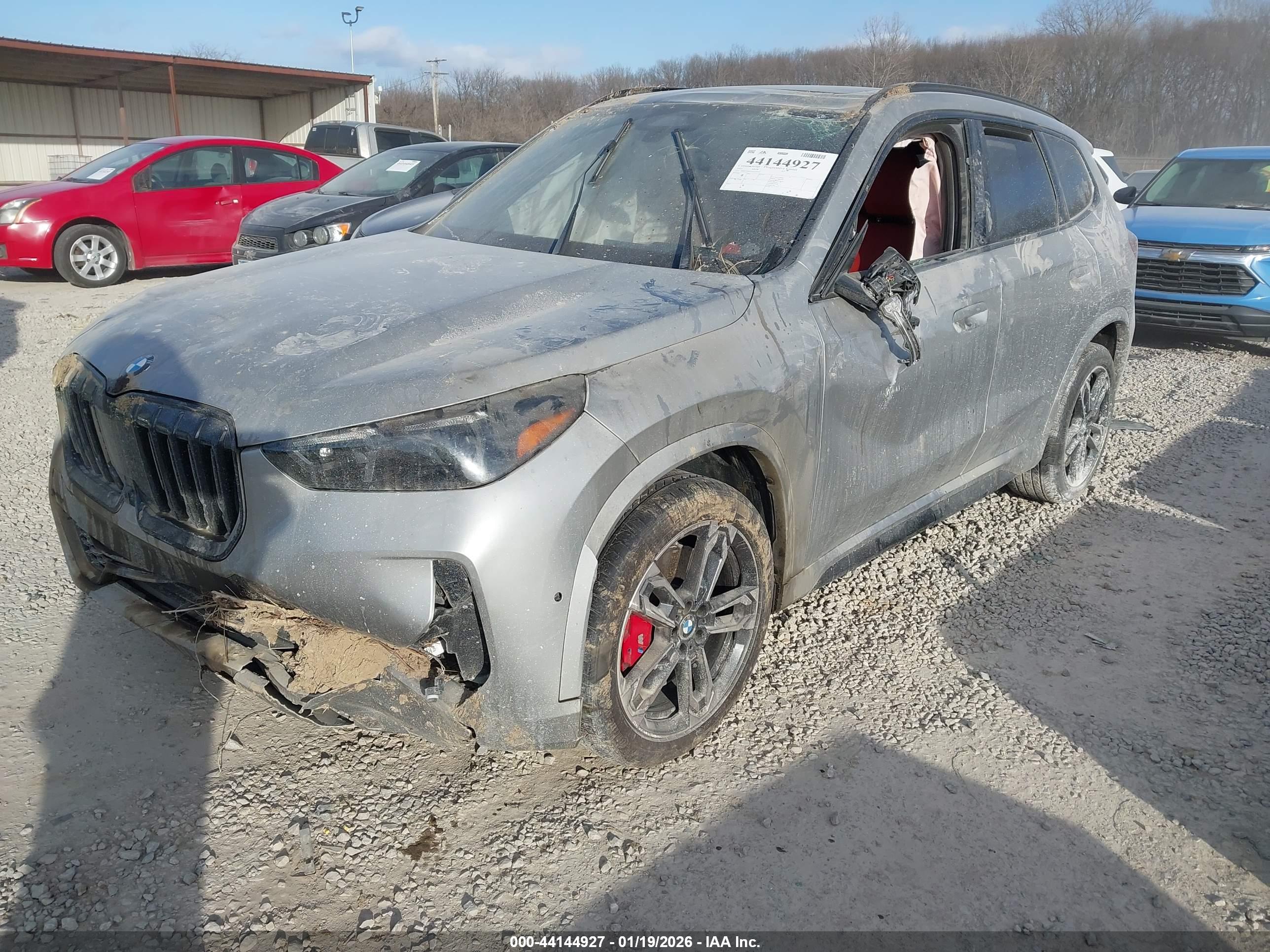 BMW X1 image 2