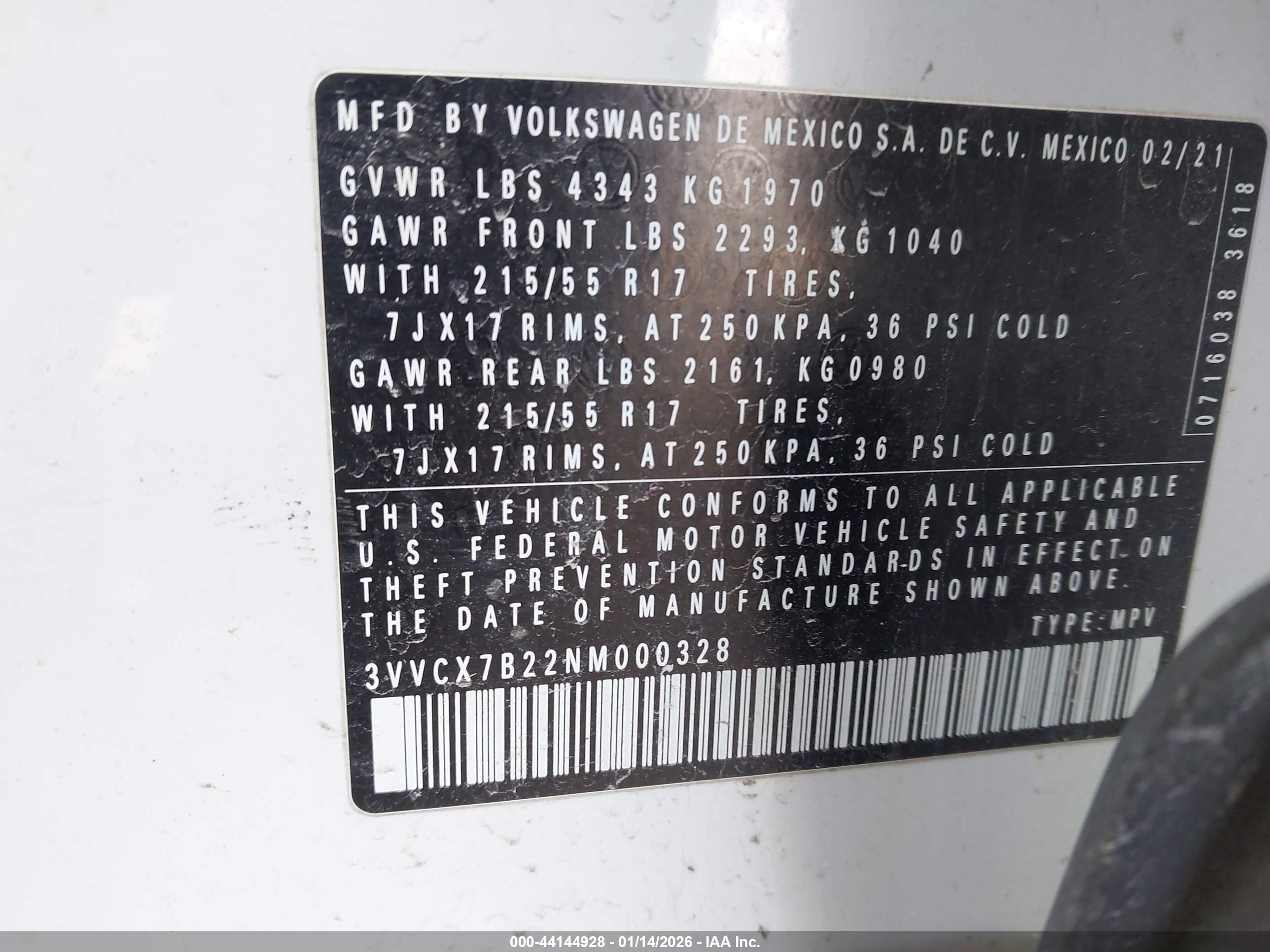 VOLKSWAGEN TAOS image 9
