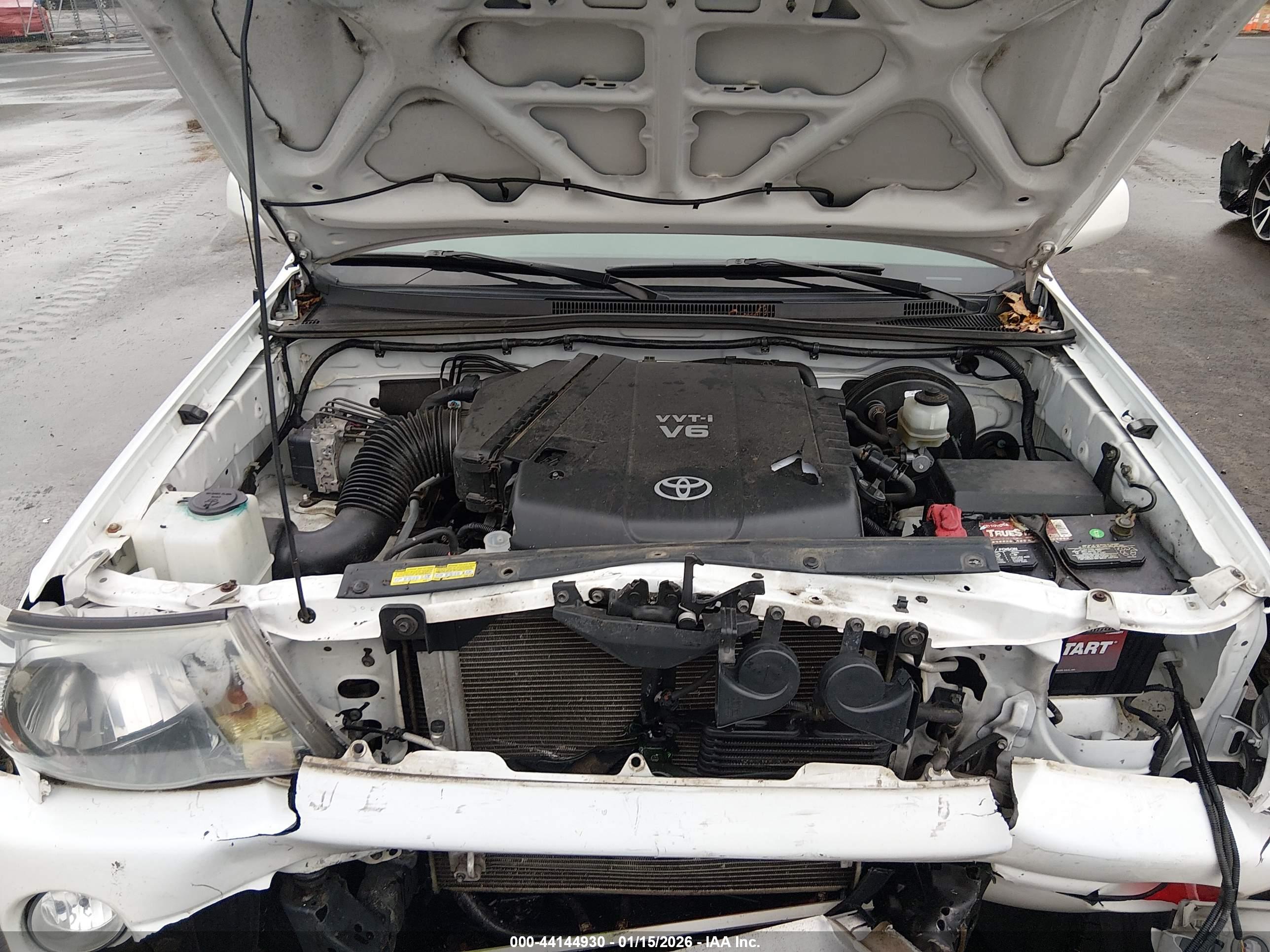 TOYOTA TACOMA image 10