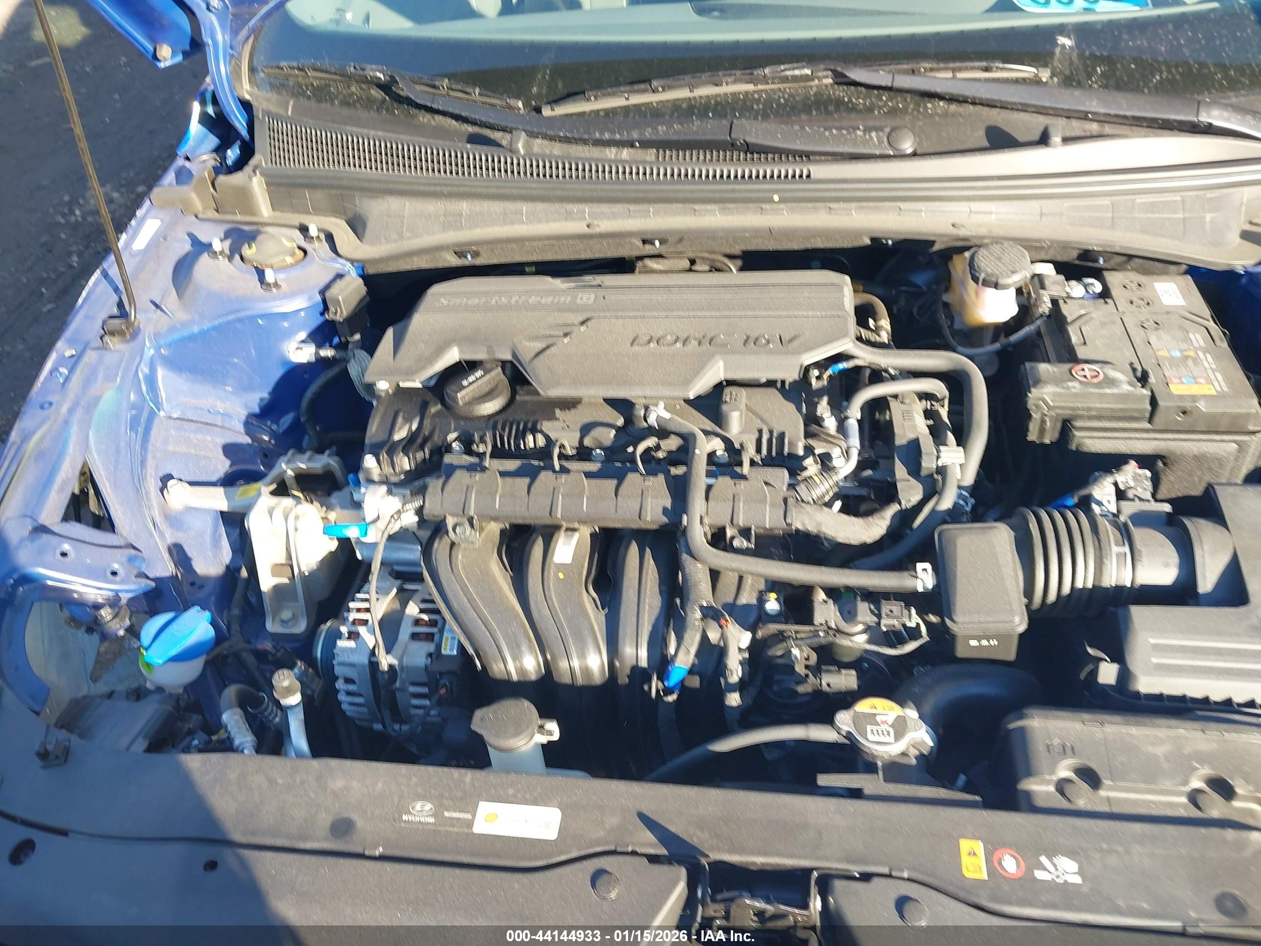 HYUNDAI ELANTRA image 10