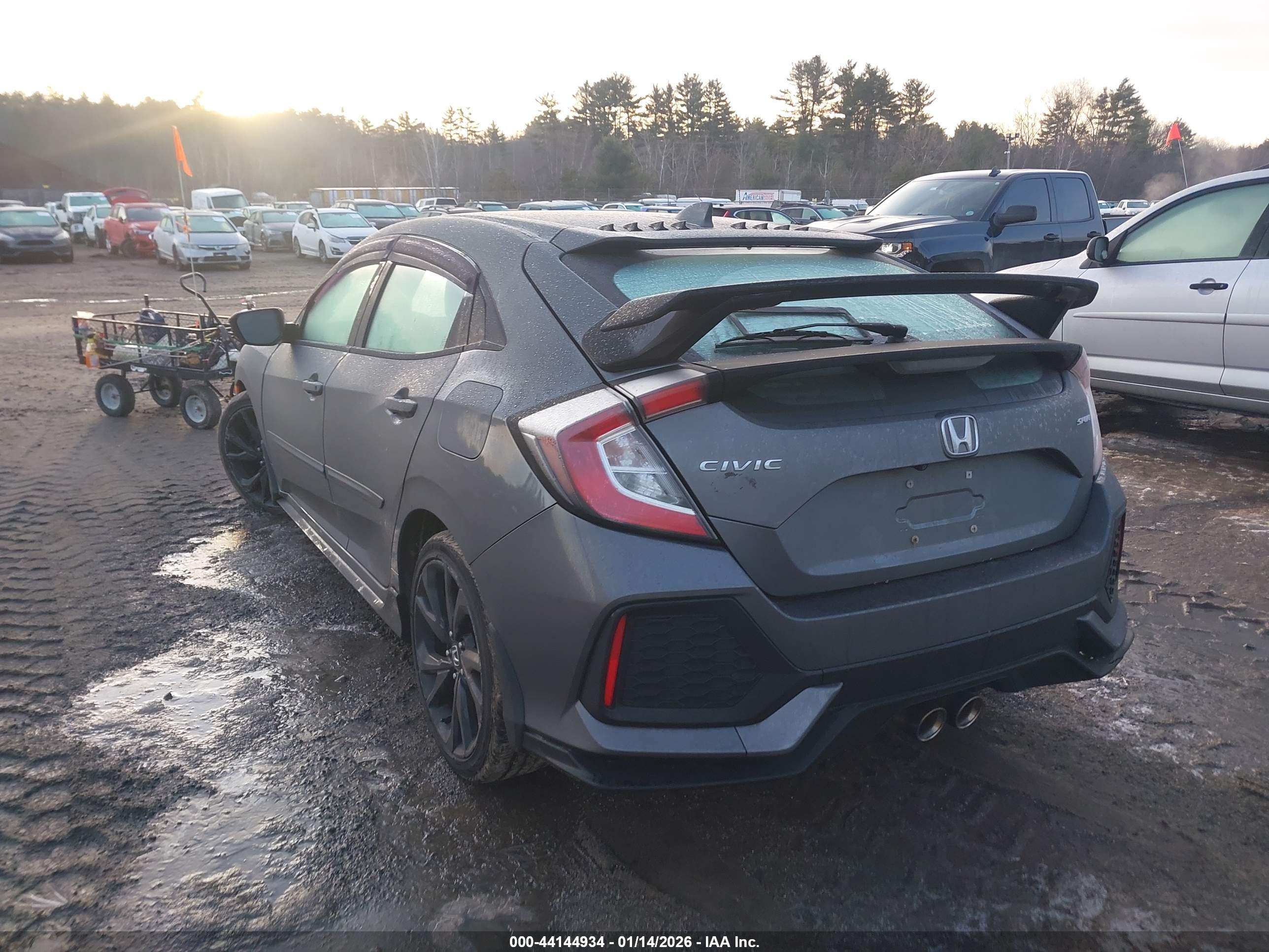 HONDA CIVIC image 3
