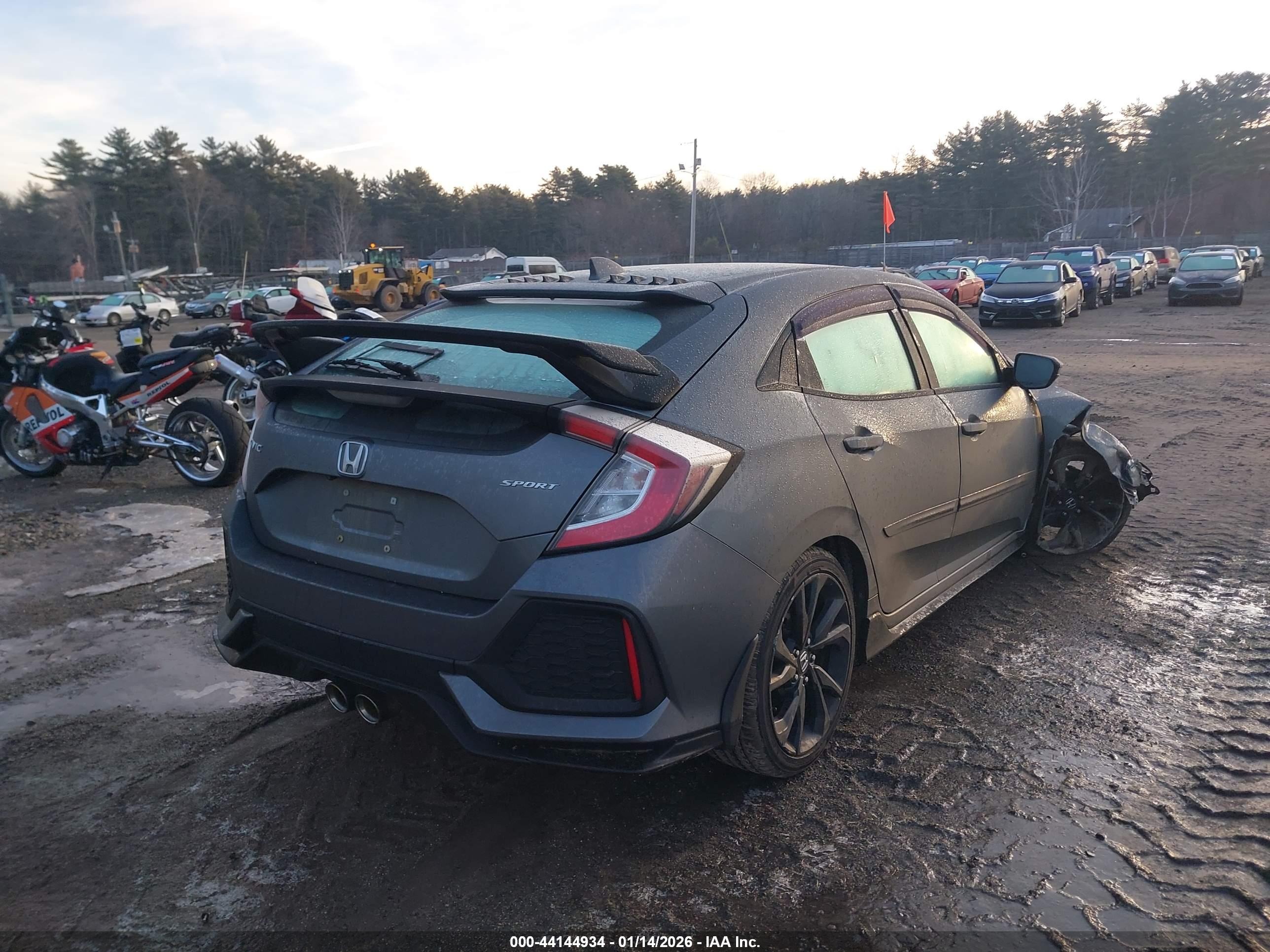 HONDA CIVIC image 4