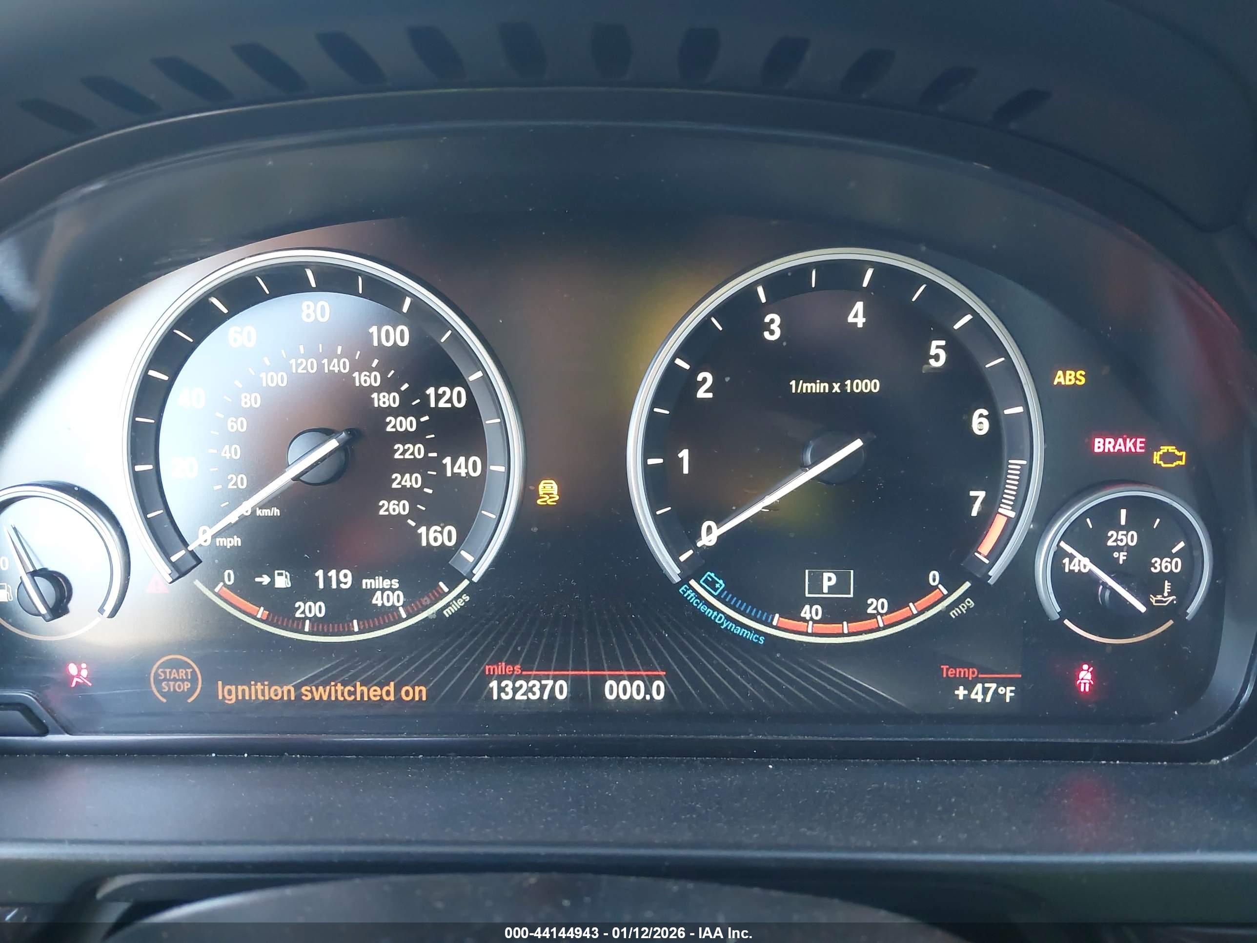 BMW 528I image 7