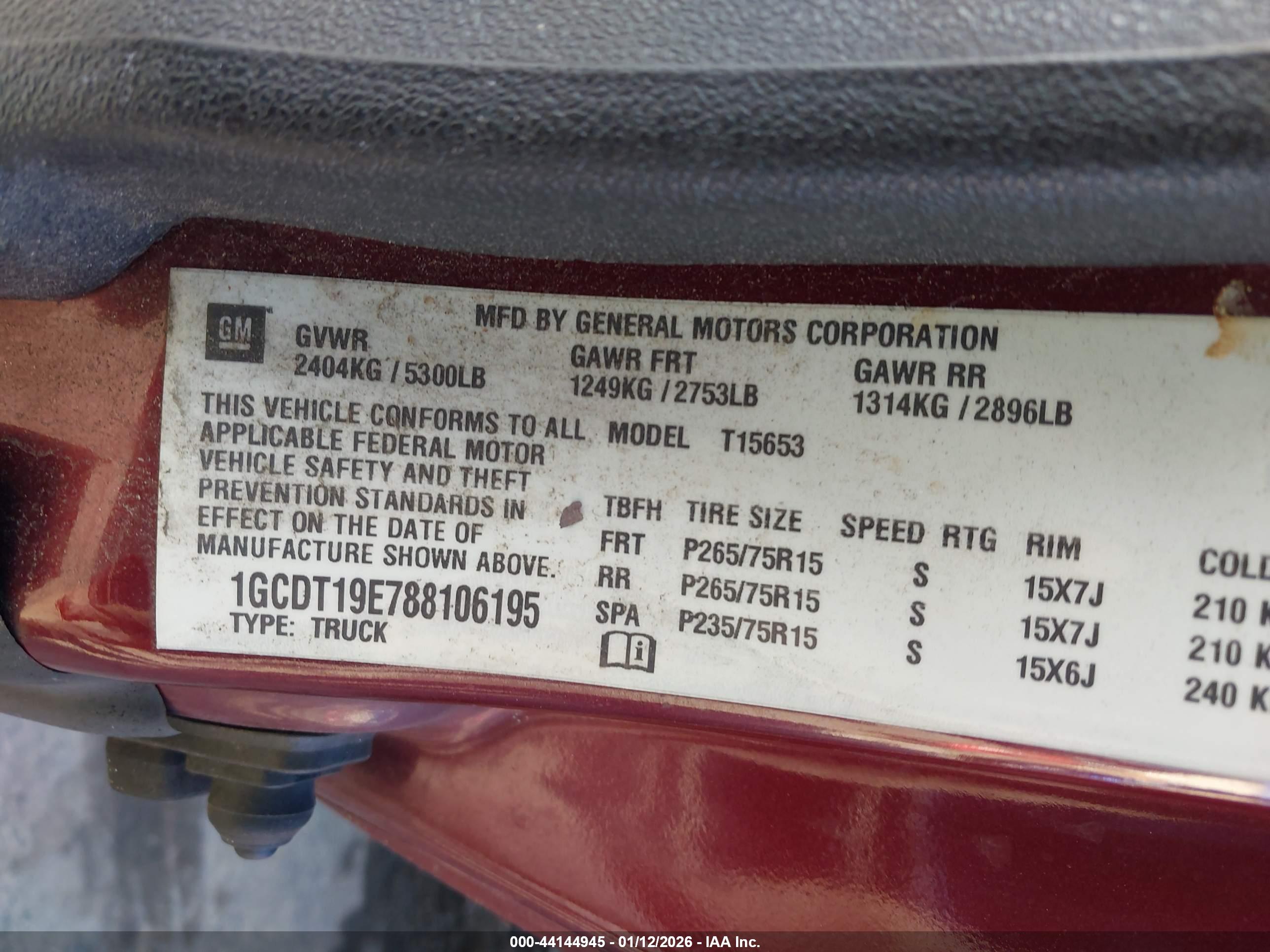 CHEVROLET COLORADO image 9