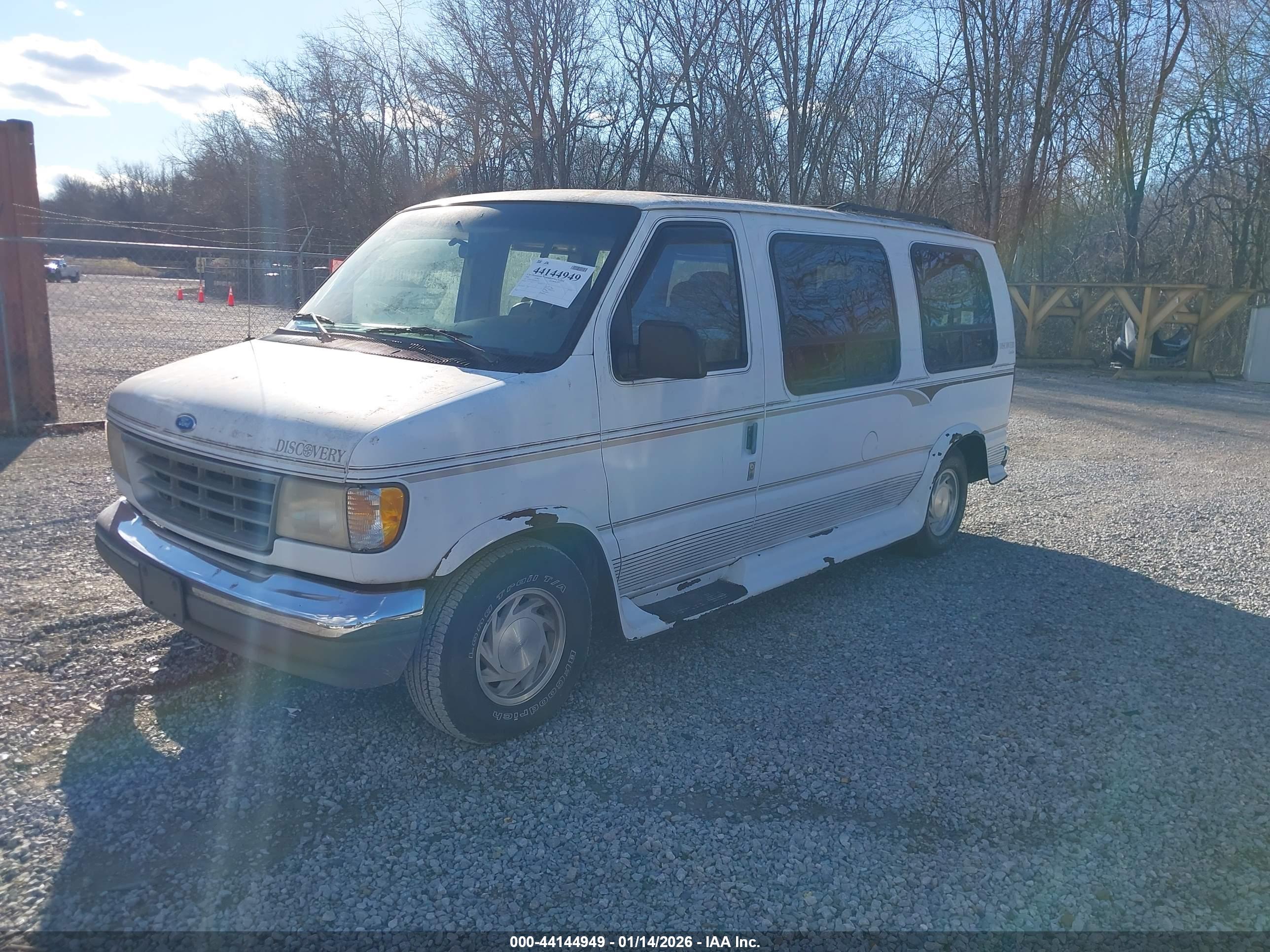 FORD ECONOLINE image 2