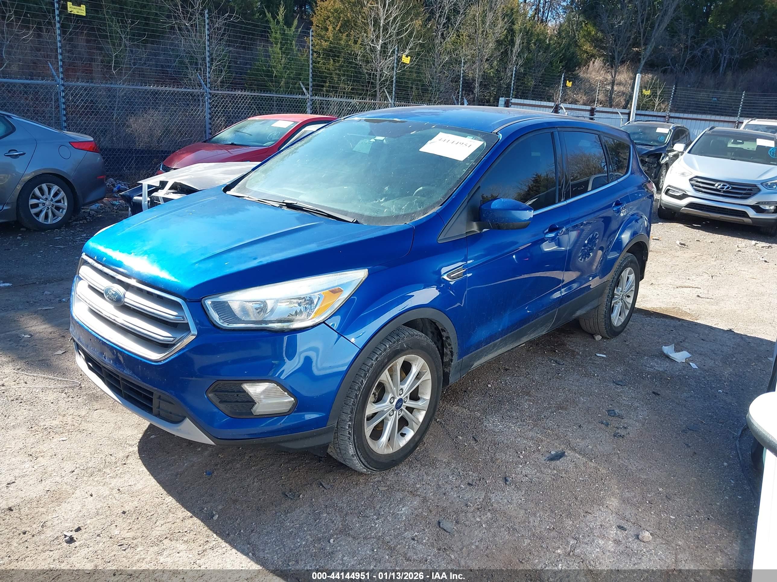 FORD ESCAPE image 2