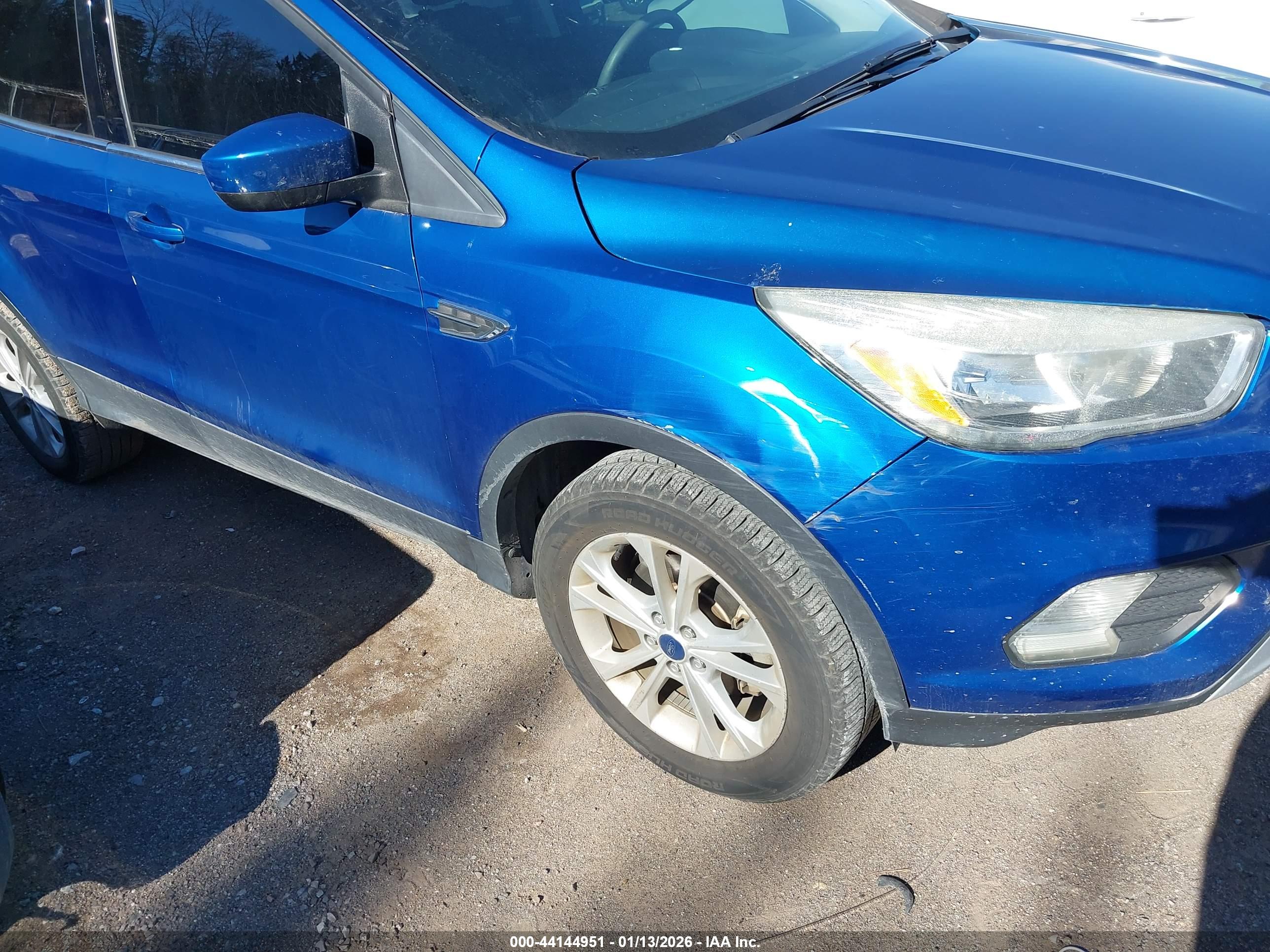 FORD ESCAPE image 6