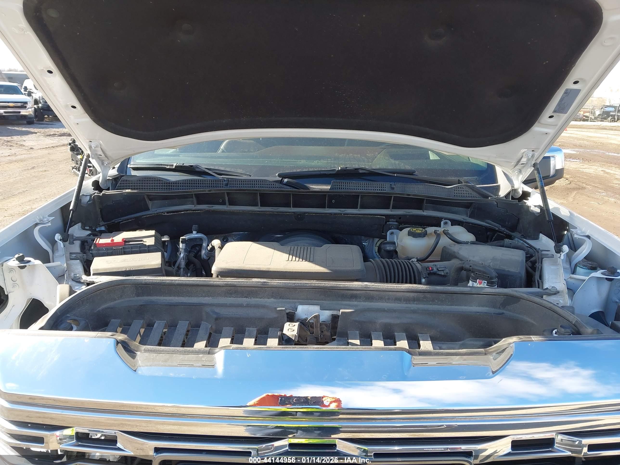 GMC SIERRA image 10