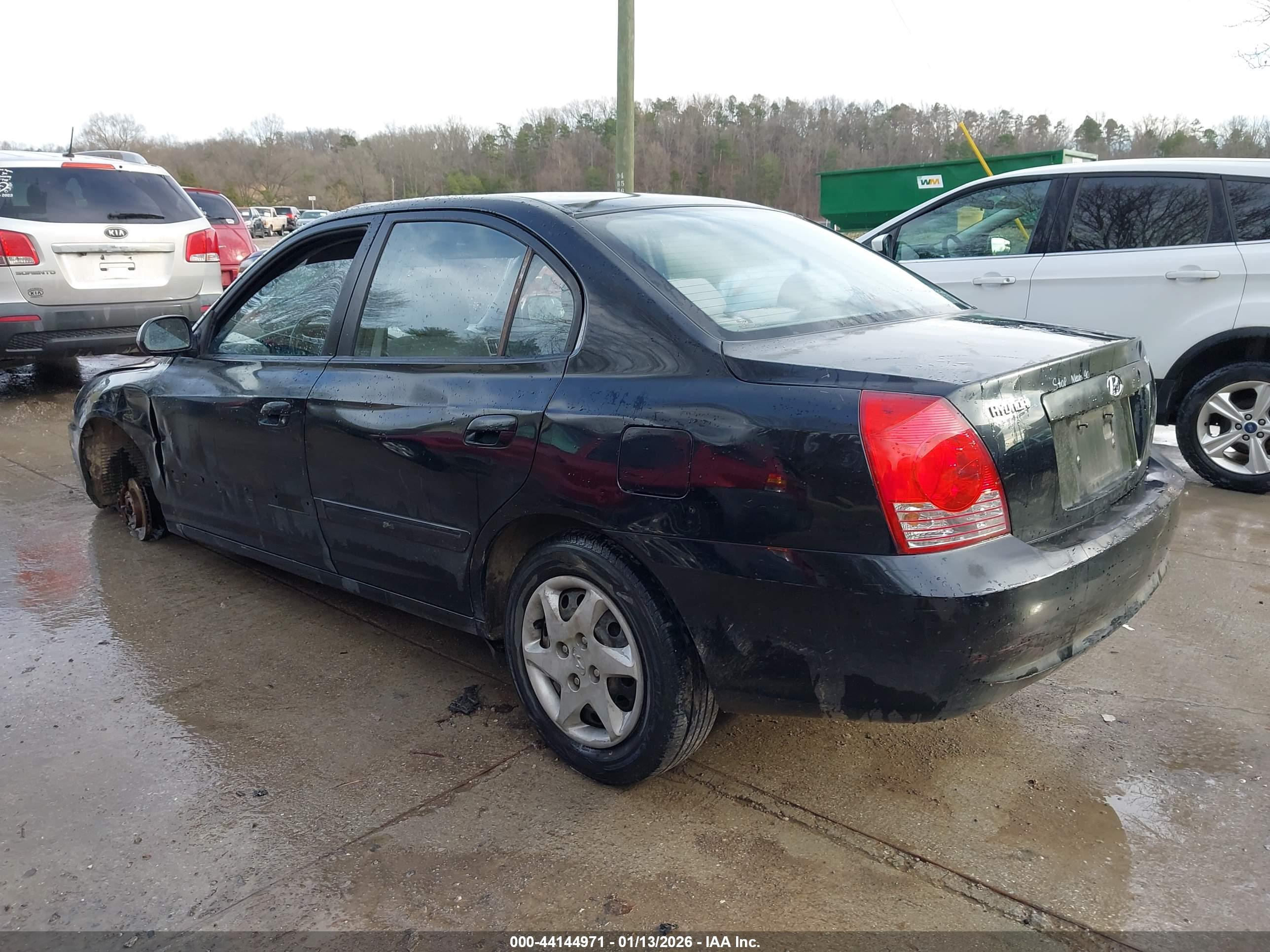 HYUNDAI ELANTRA image 3