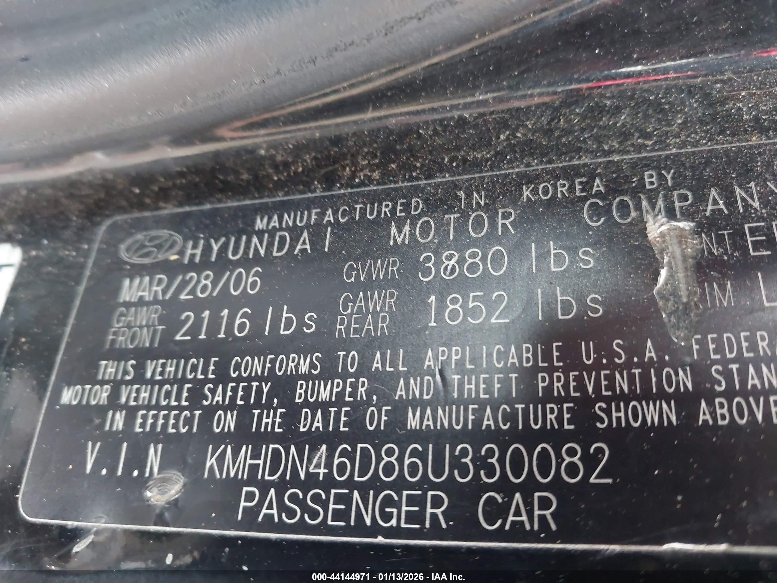 HYUNDAI ELANTRA image 9