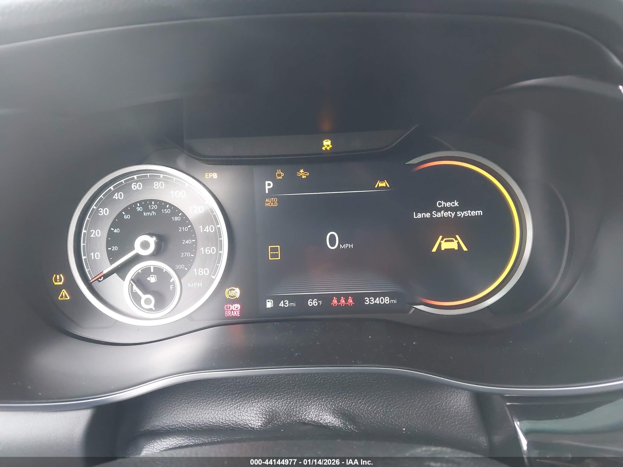 GENESIS G70 image 7