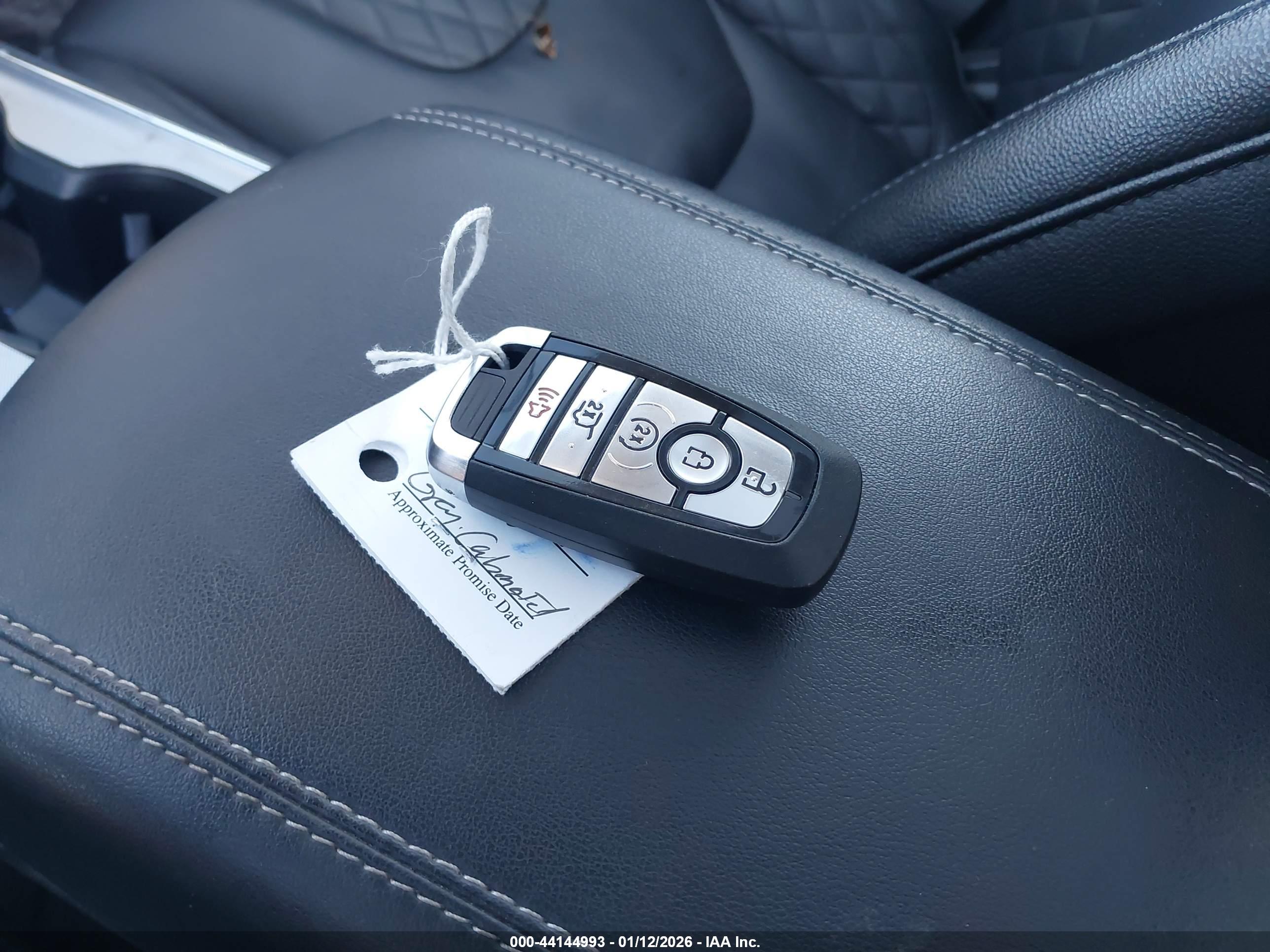 FORD EDGE image 11