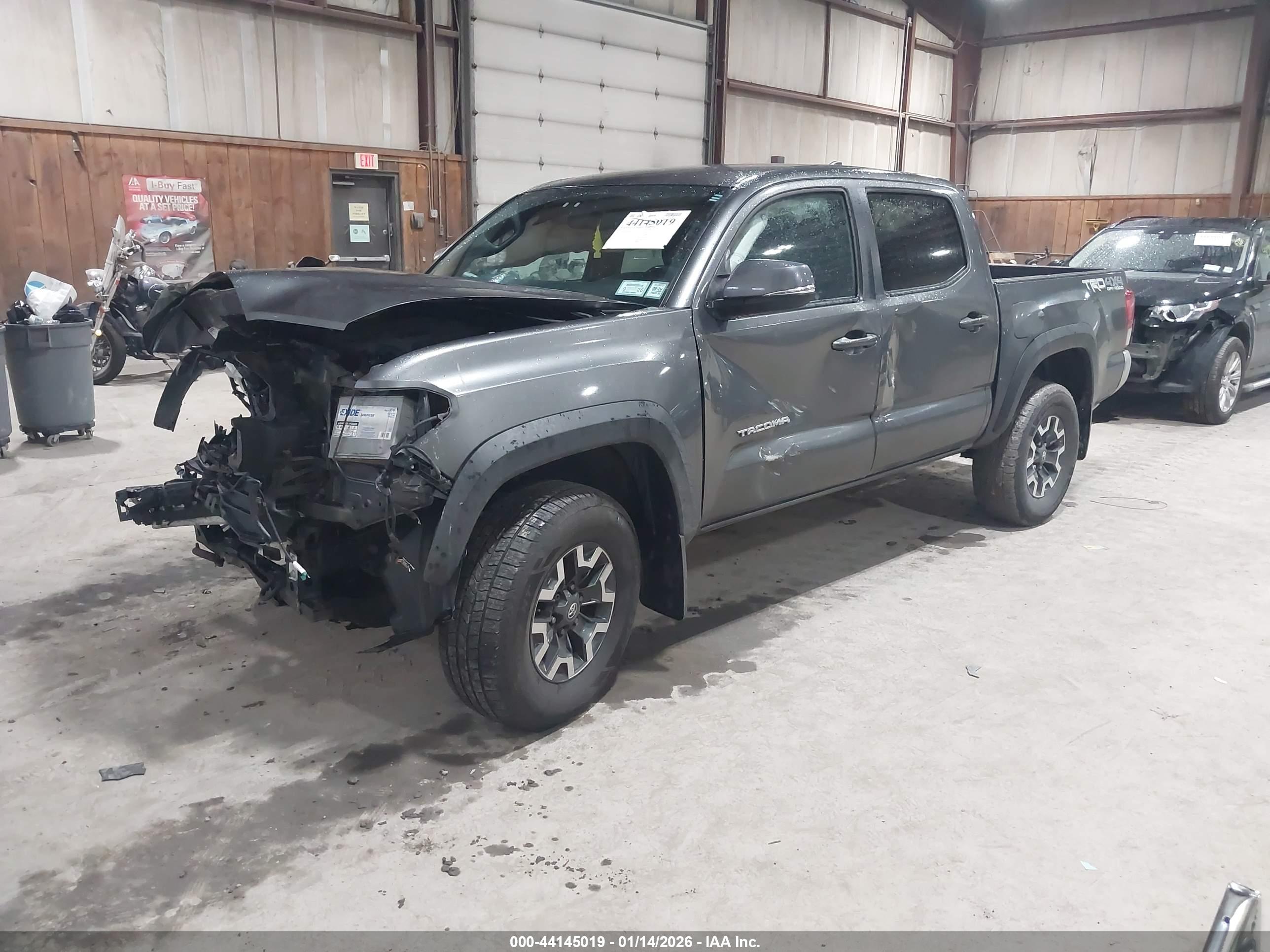 TOYOTA TACOMA image 2
