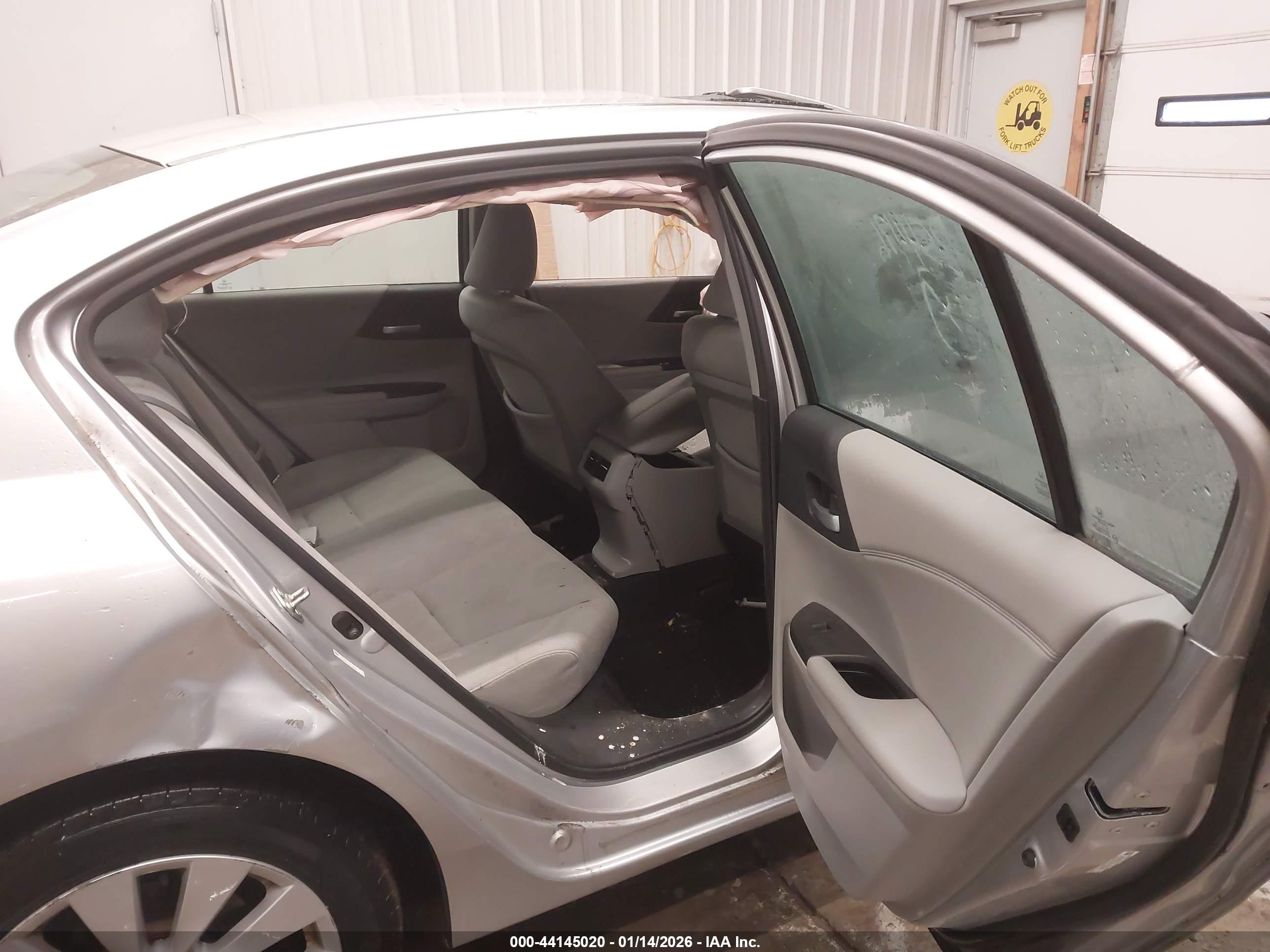 HONDA ACCORD image 8