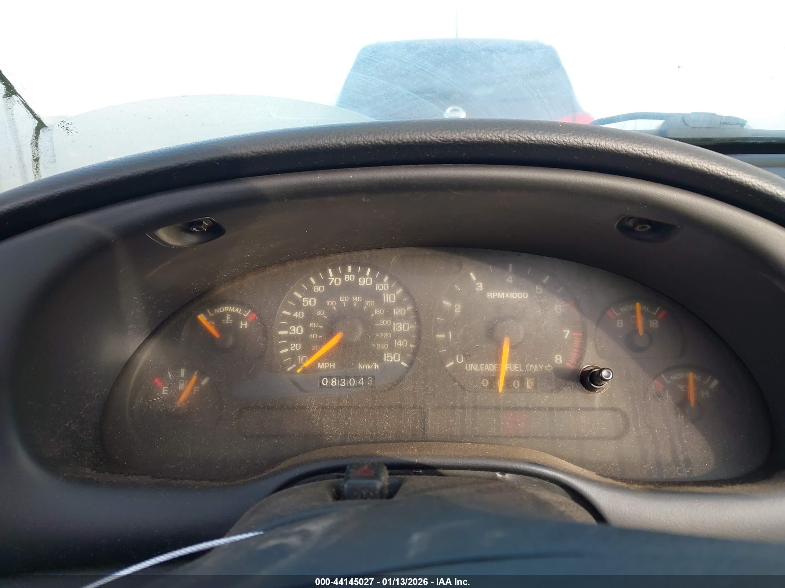FORD MUSTANG image 7