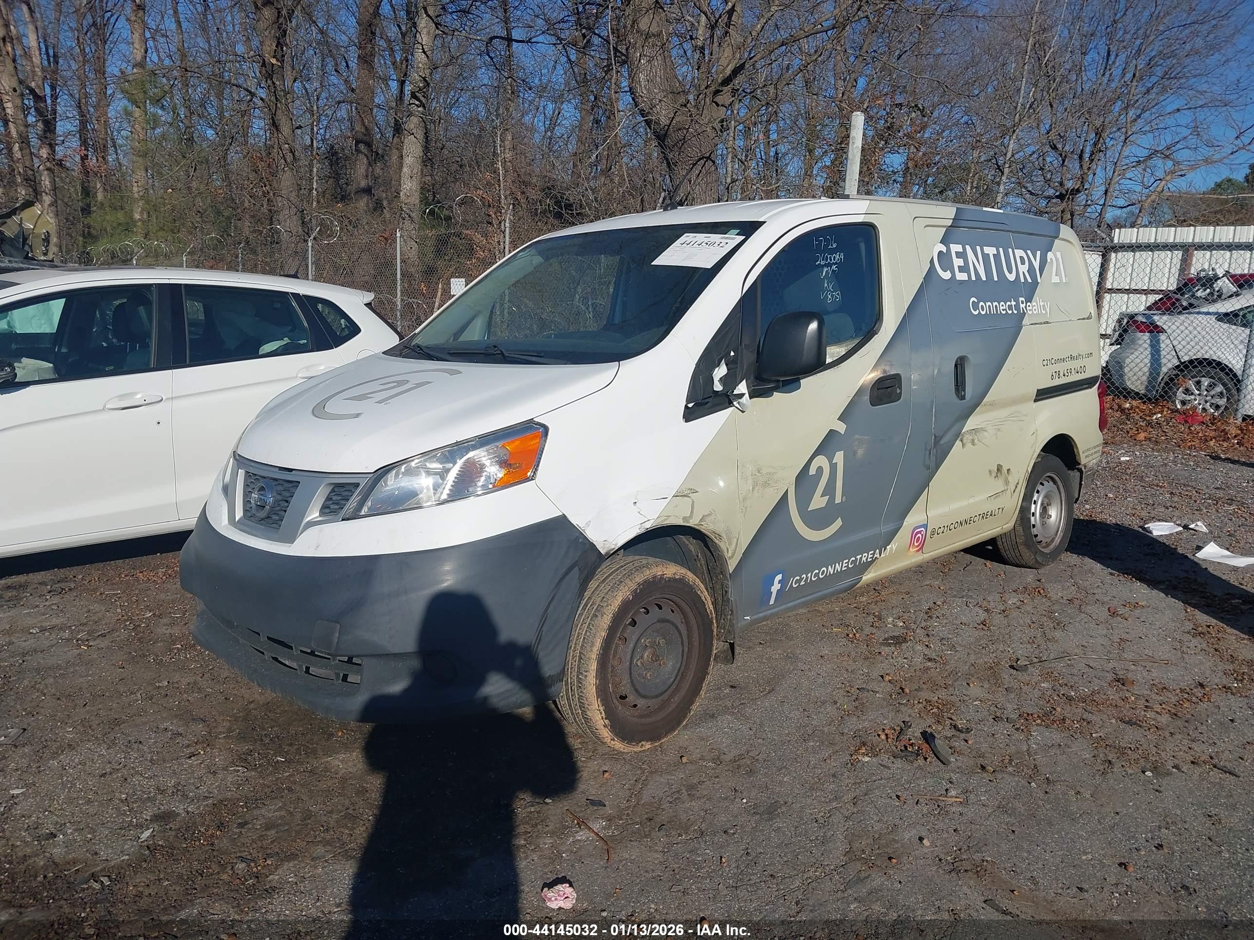 NISSAN NV200 image 2