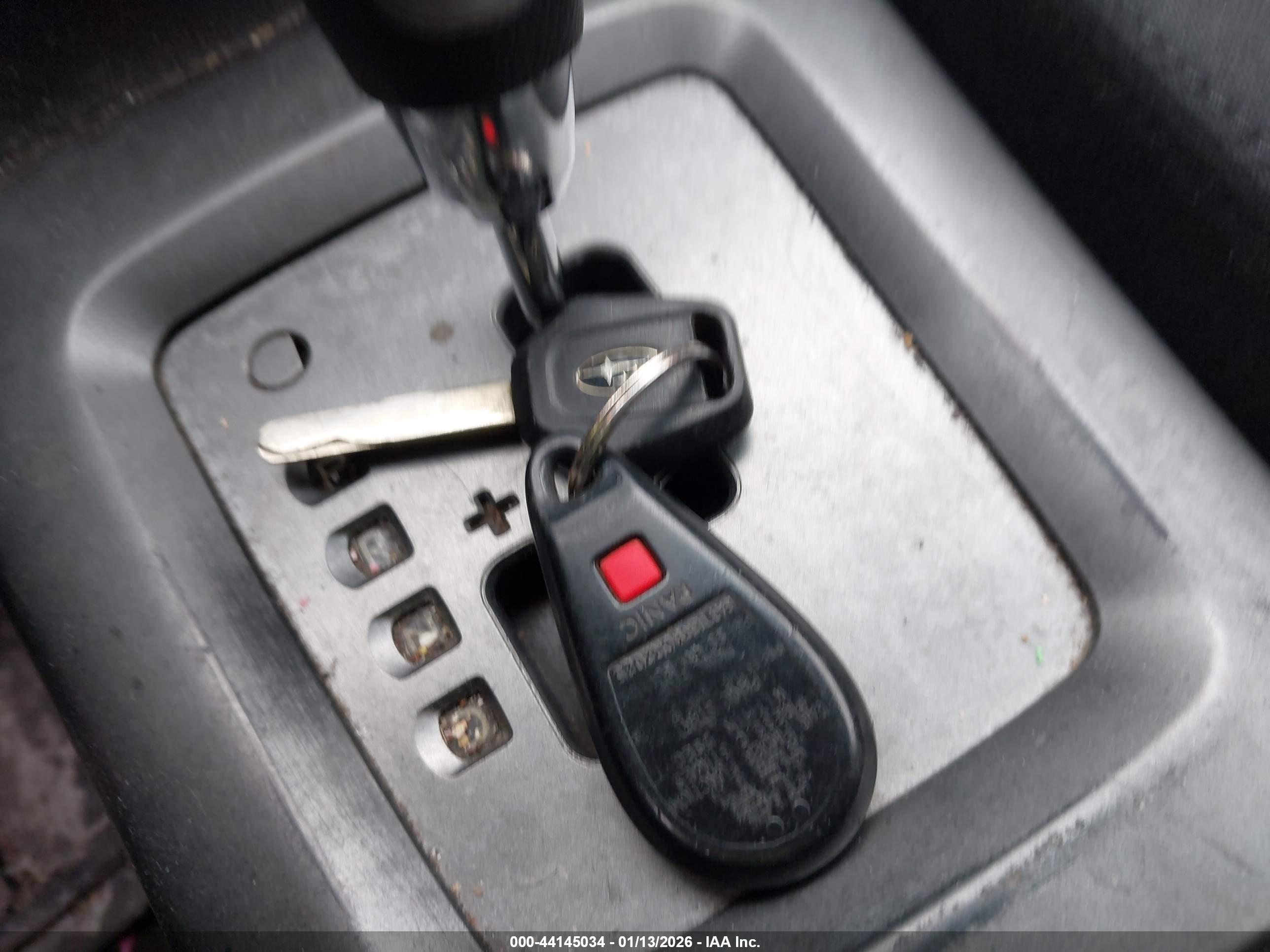 SUBARU FORESTER image 11