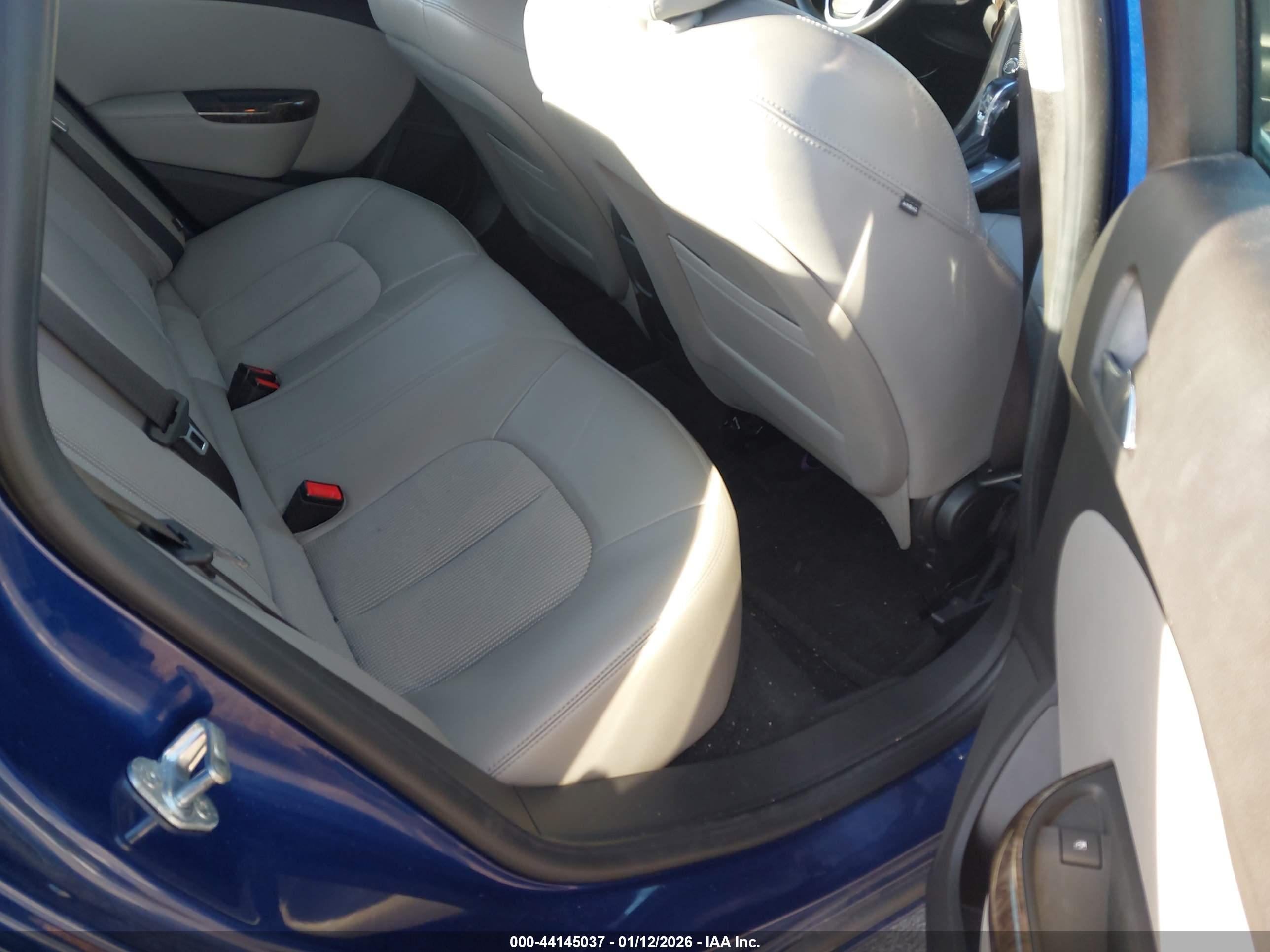 BUICK VERANO image 8