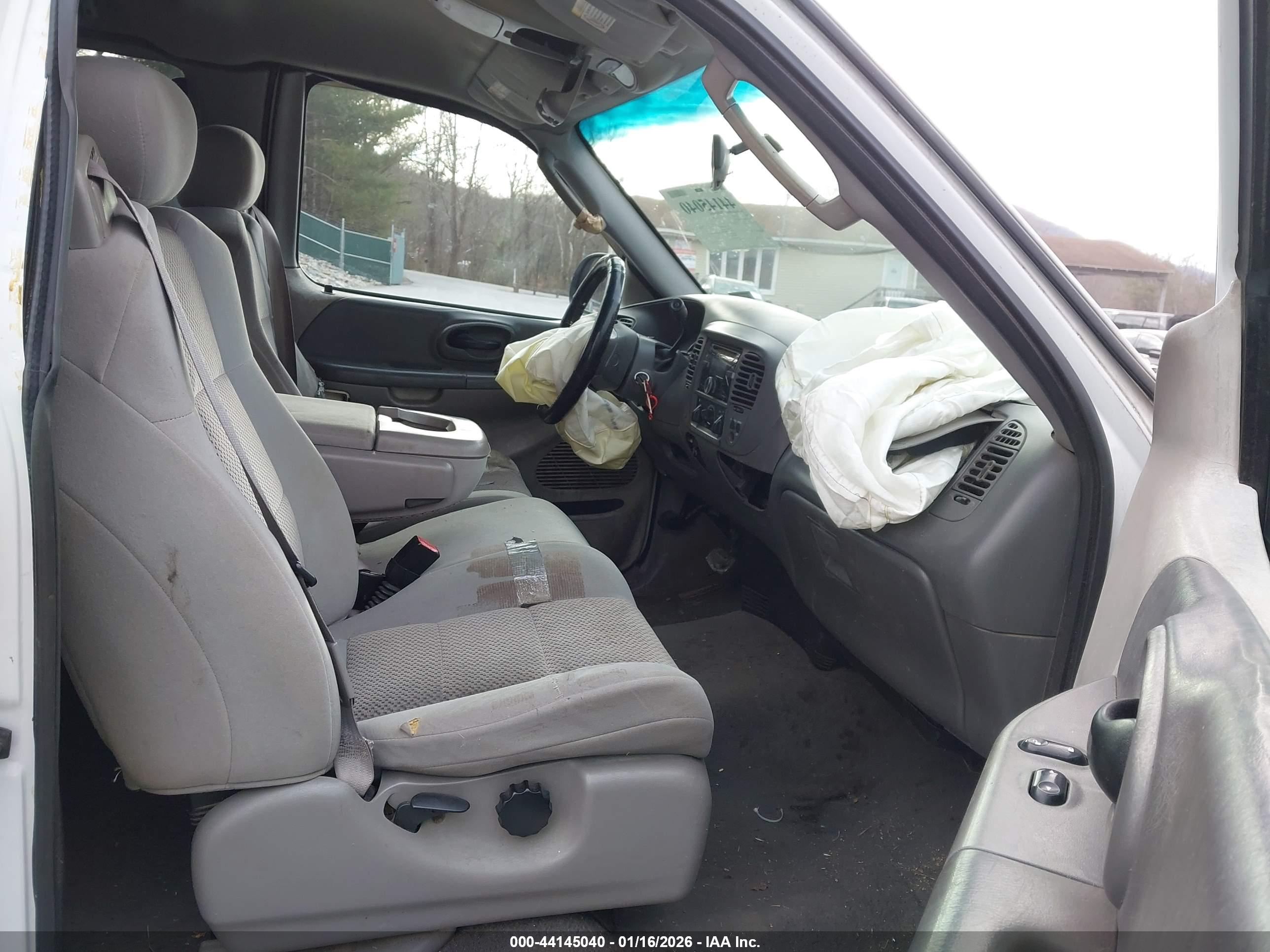FORD F-150 image 5