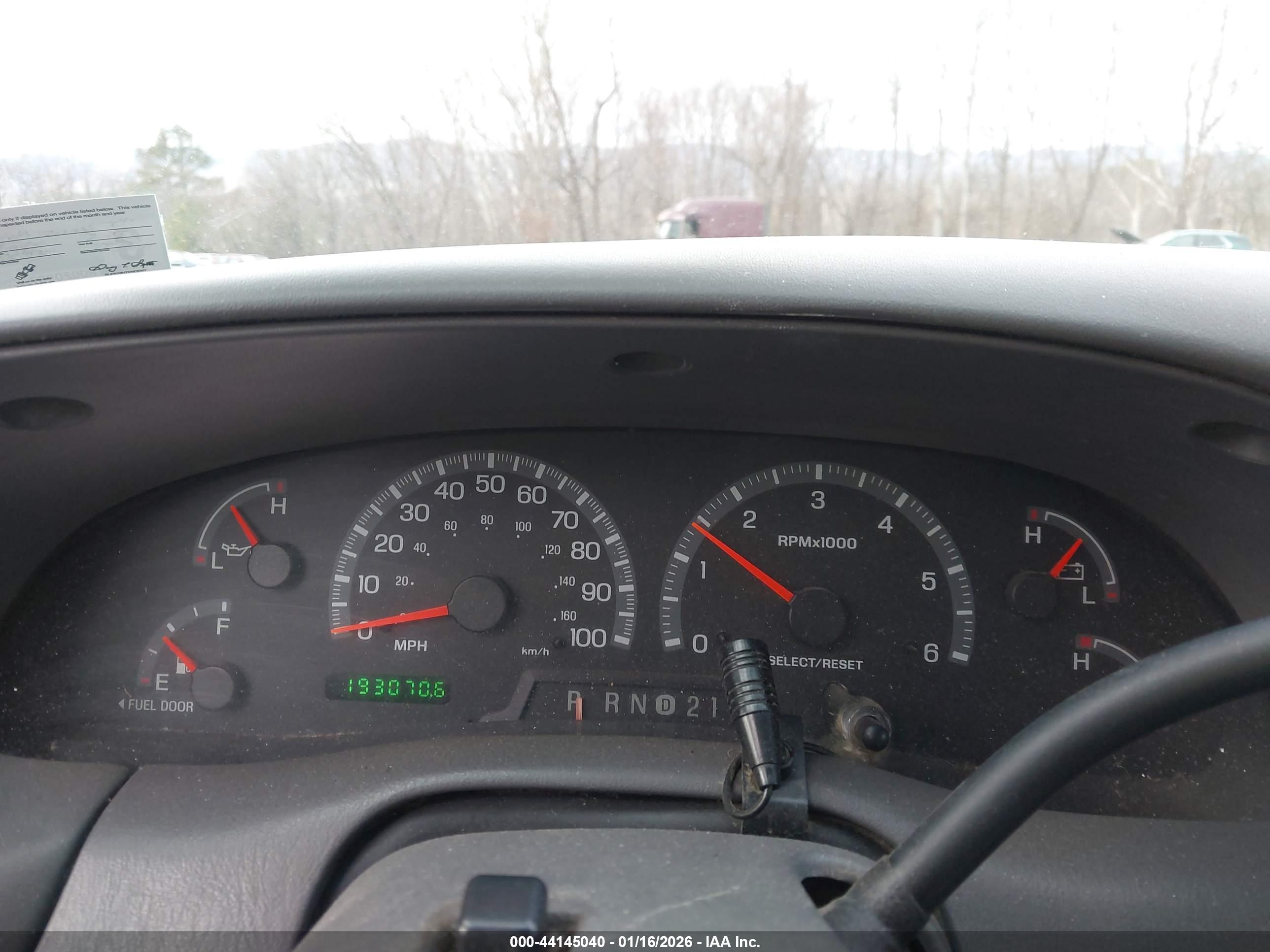 FORD F-150 image 7