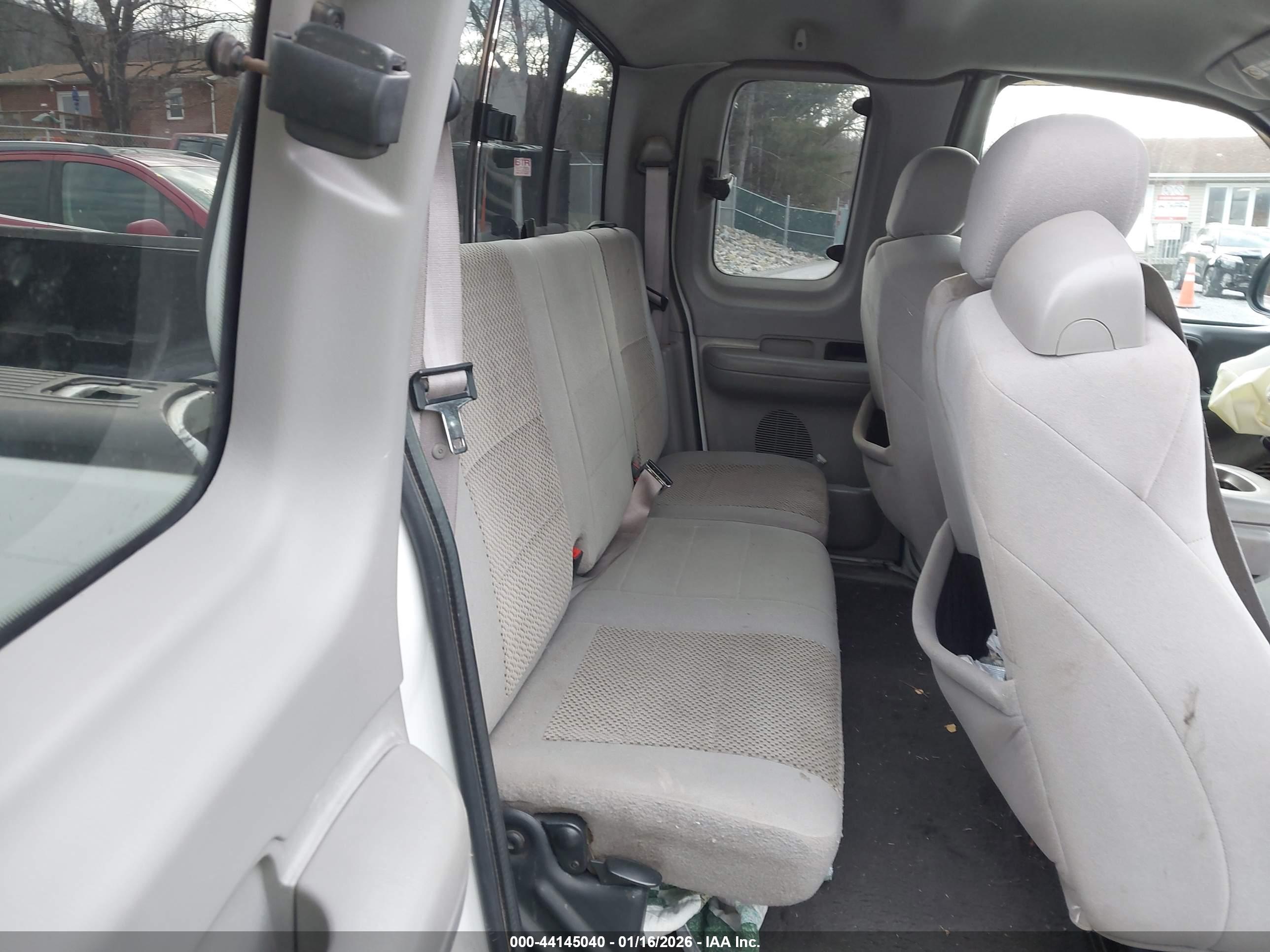 FORD F-150 image 8
