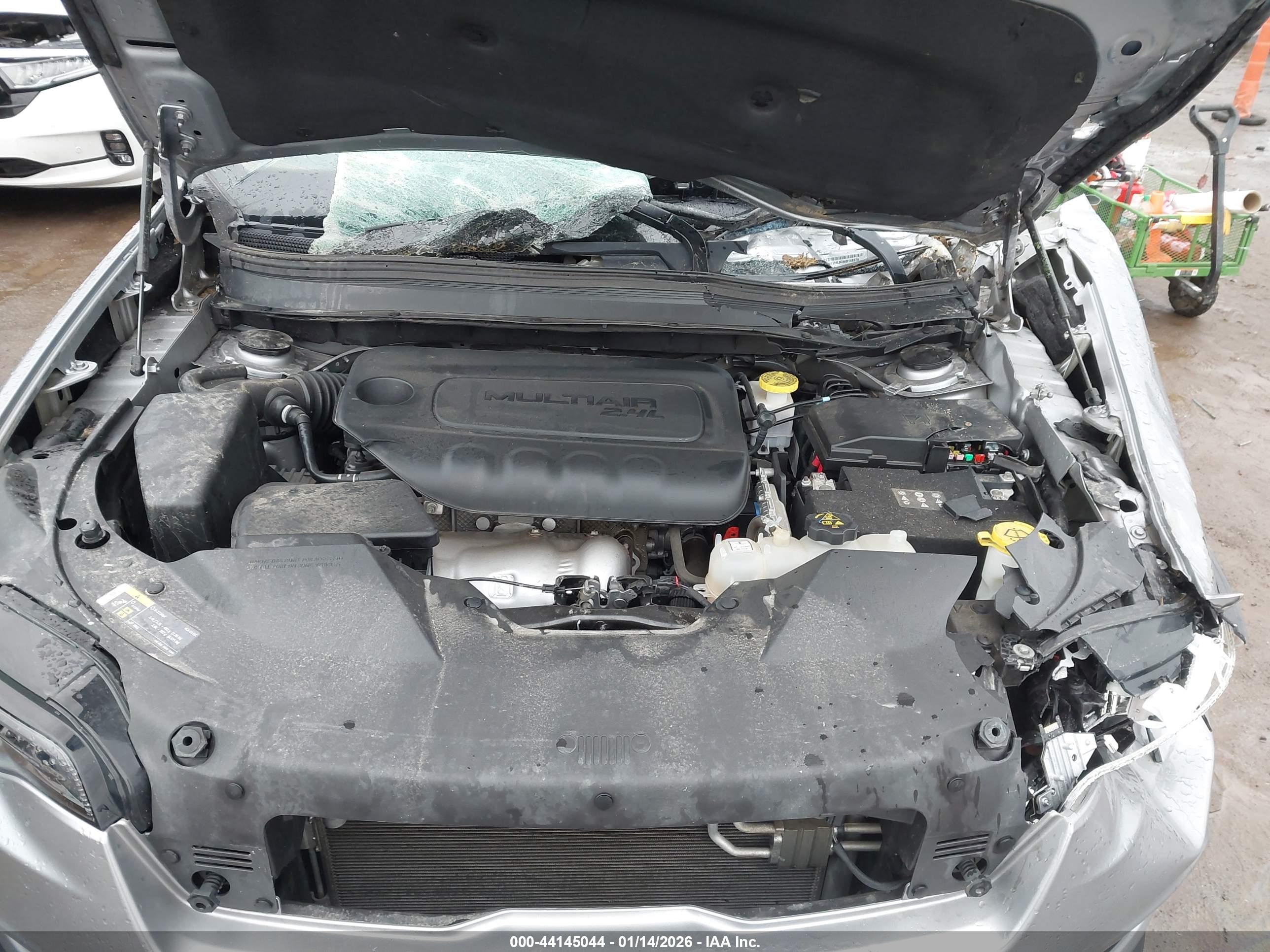JEEP CHEROKEE image 10