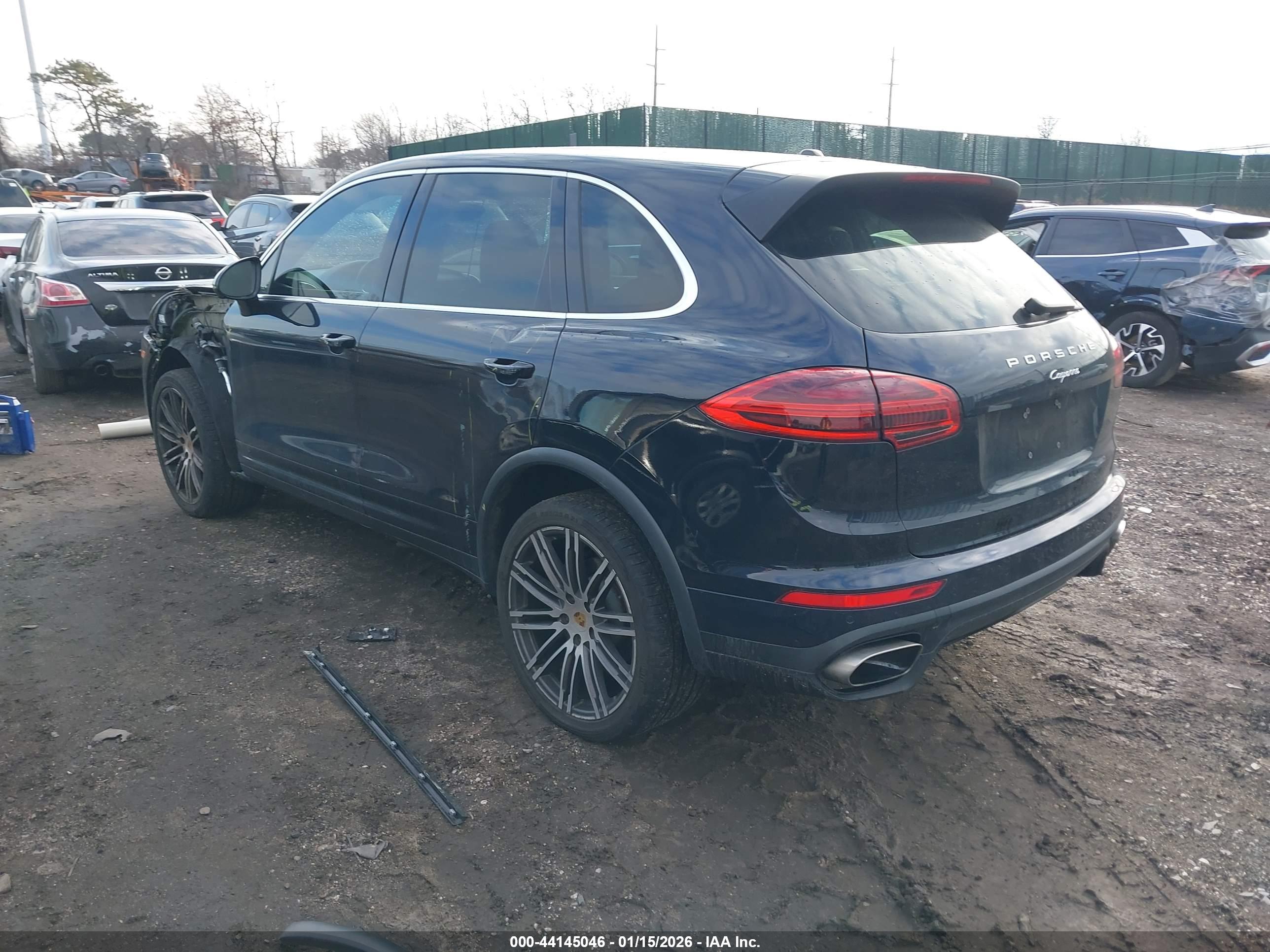 PORSCHE CAYENNE image 3