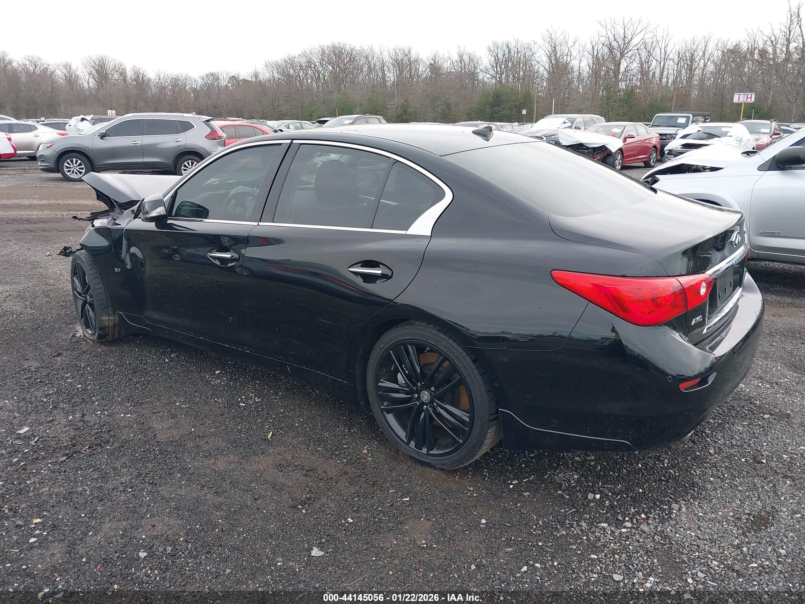 INFINITI Q50 image 3