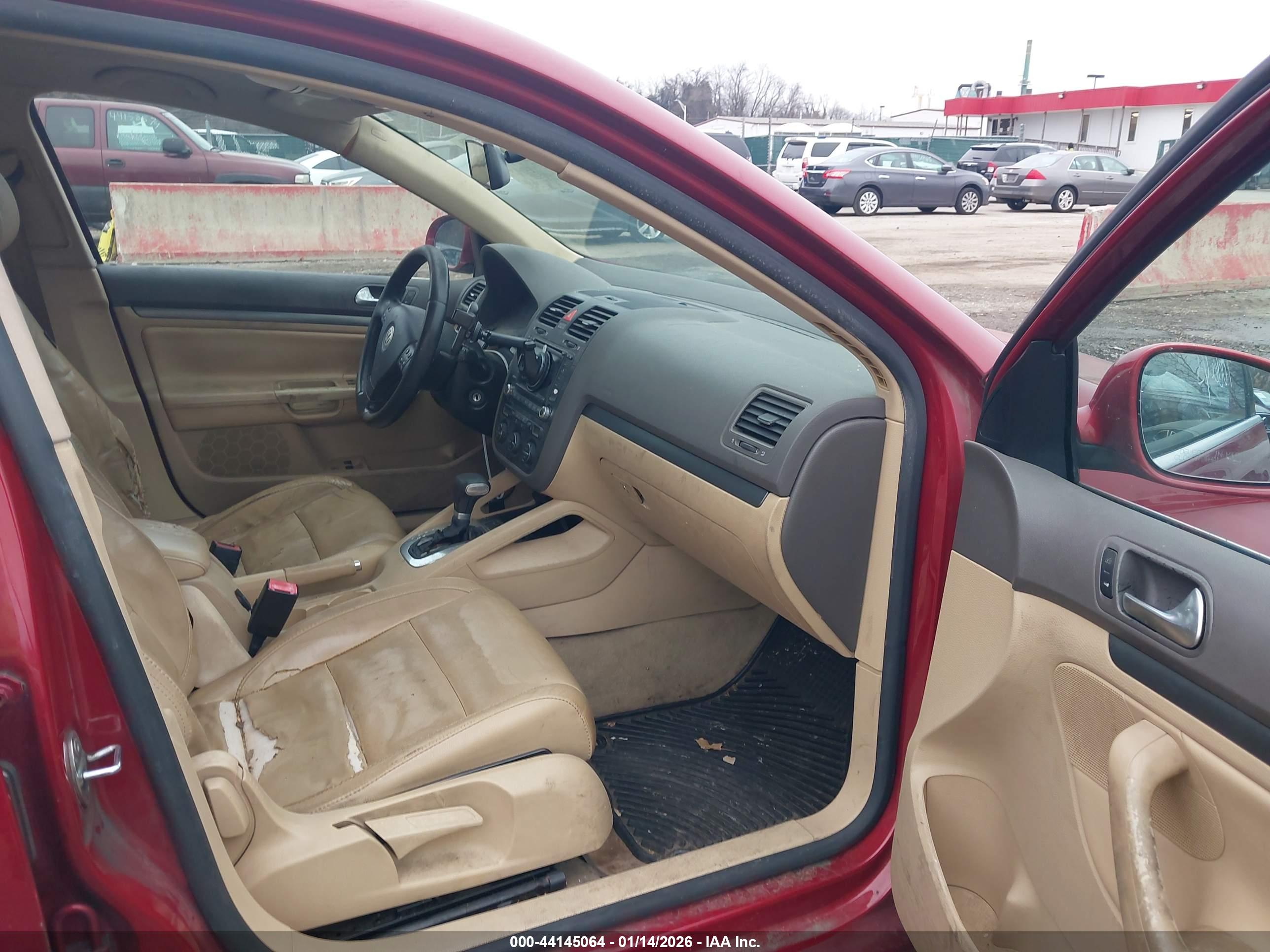 VOLKSWAGEN JETTA image 5