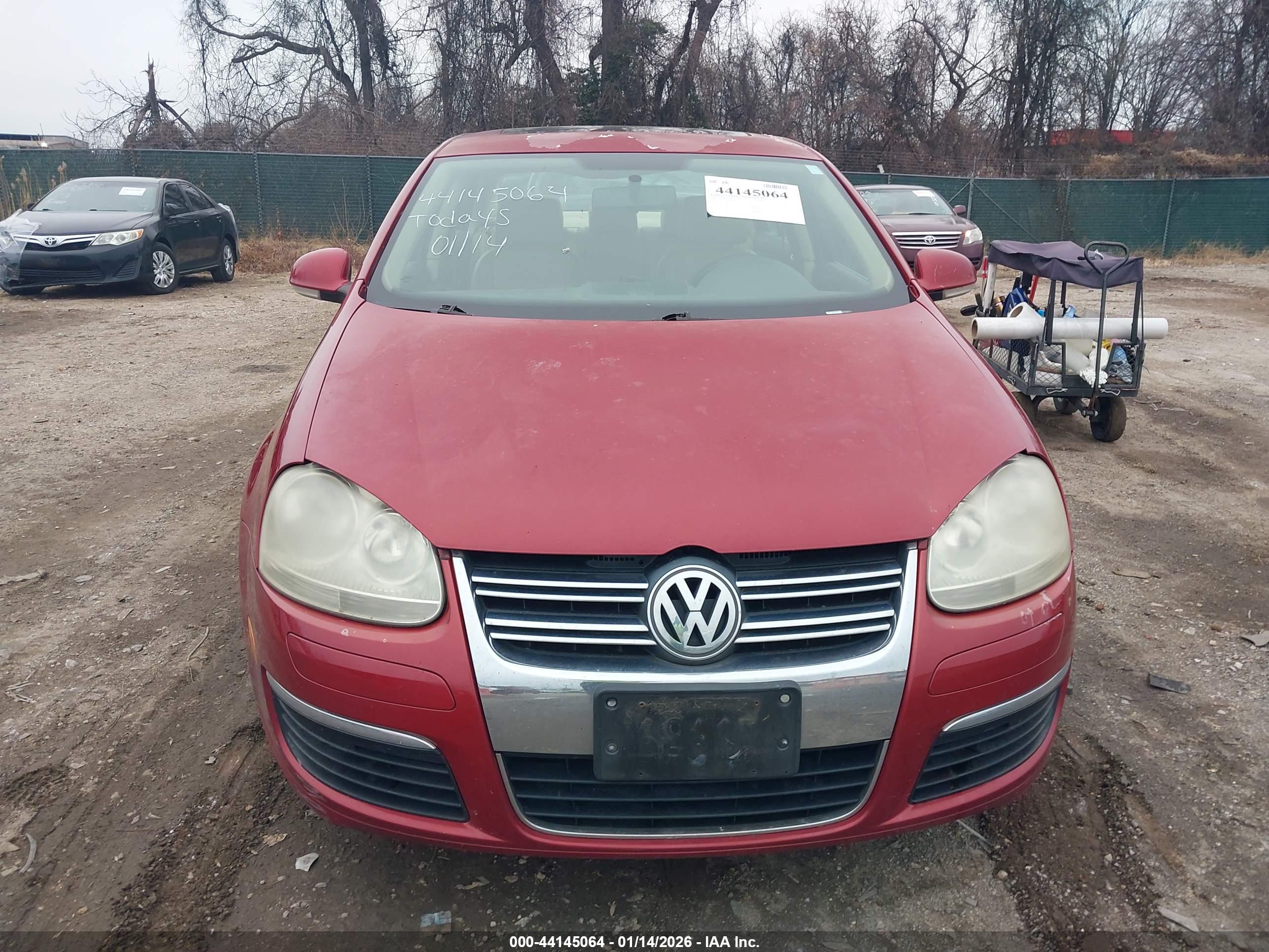 VOLKSWAGEN JETTA image 6