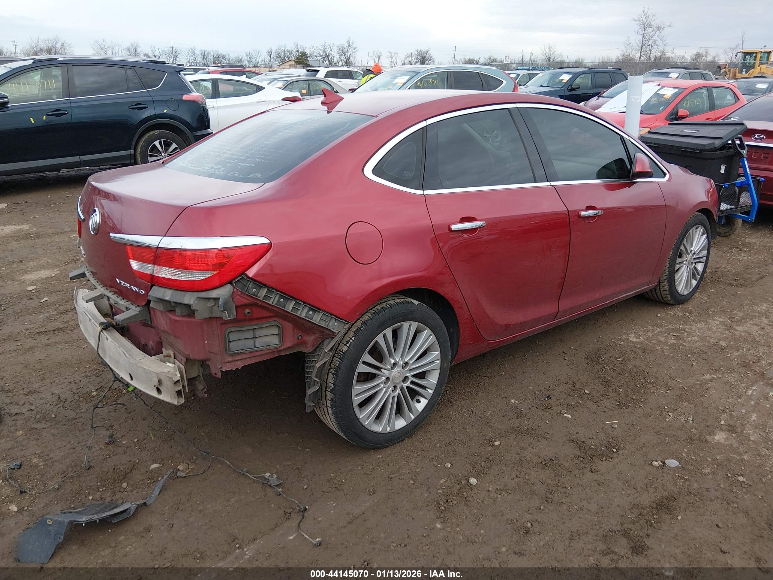 BUICK VERANO image 4